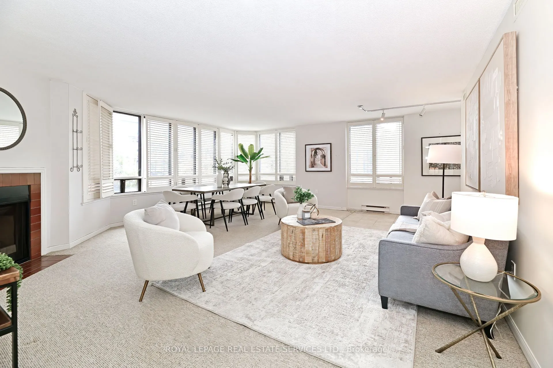 255 The Donway West, #320