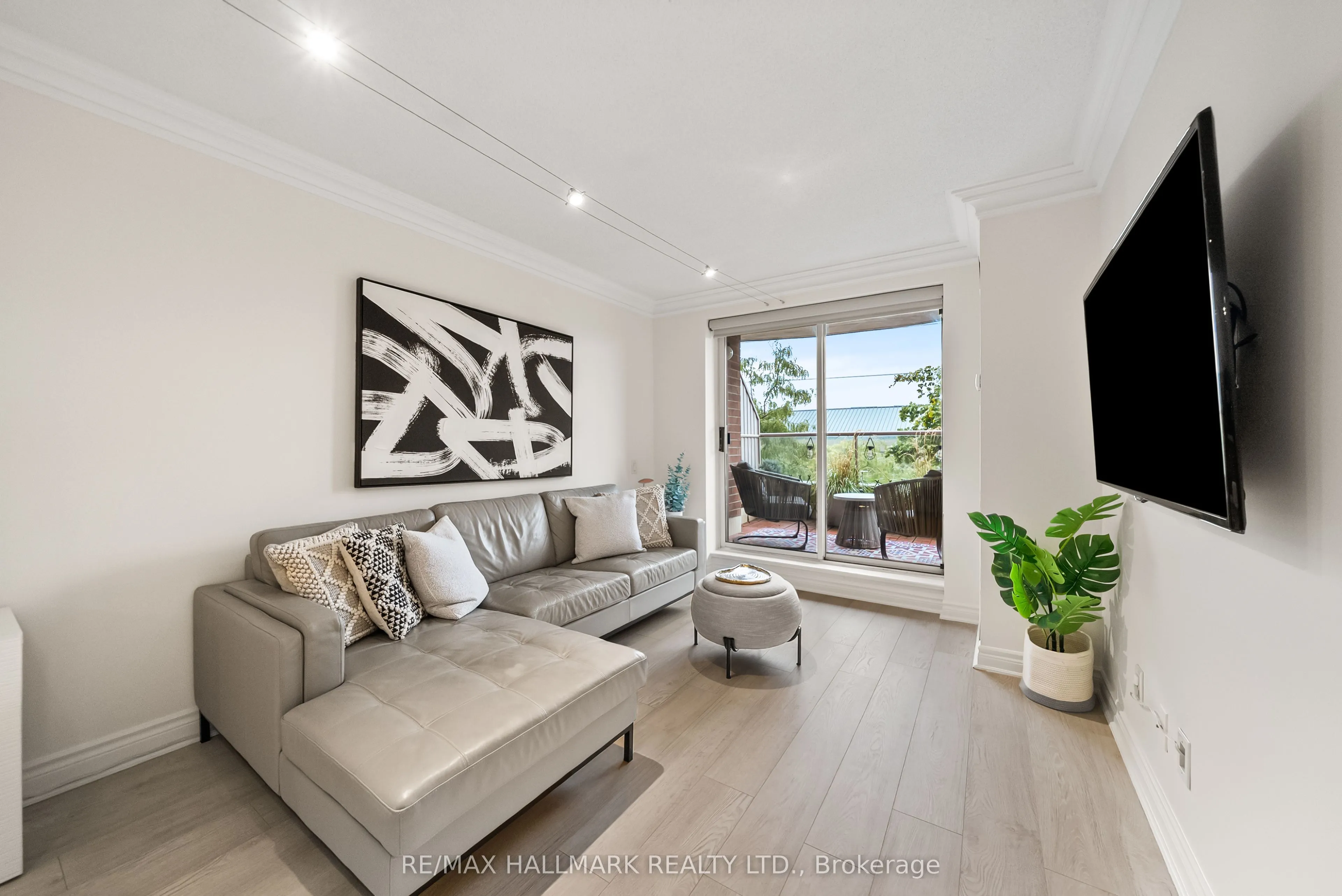 2 Clairtrell Road, #309