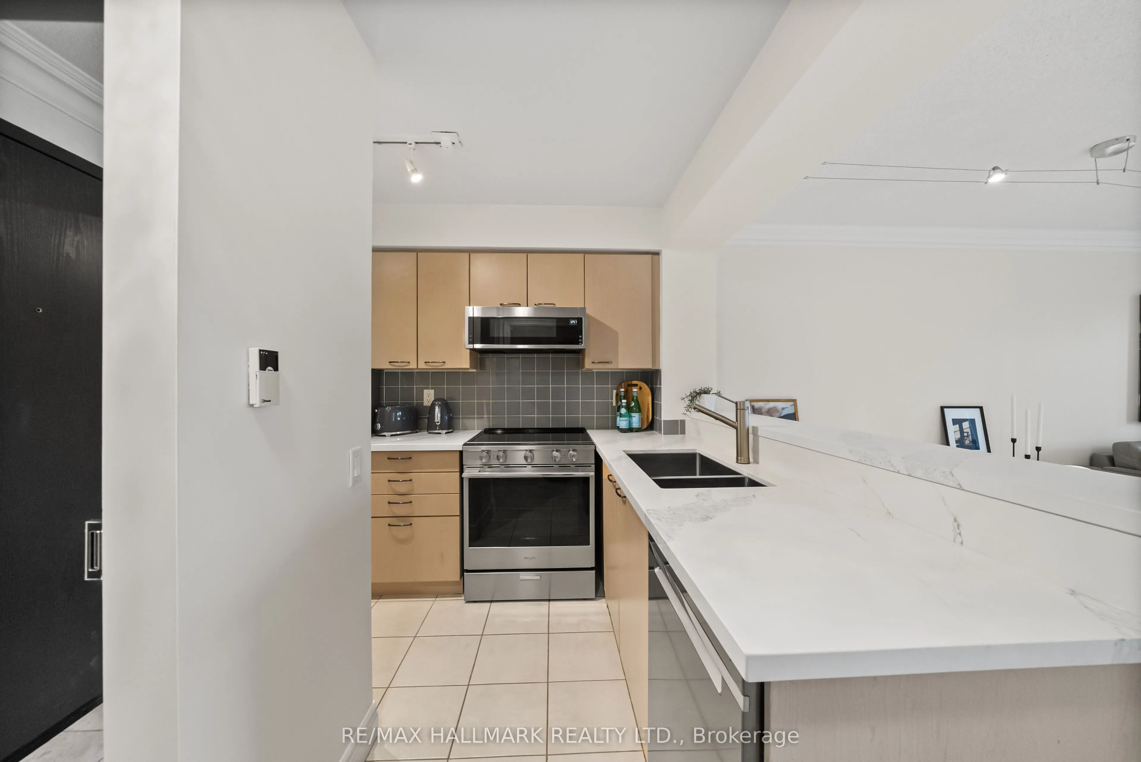 2 Clairtrell Road, #309