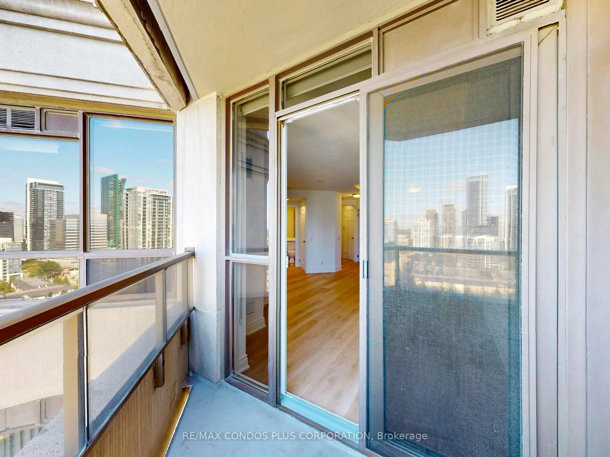 78 Harrison Garden Boulevard, #1801