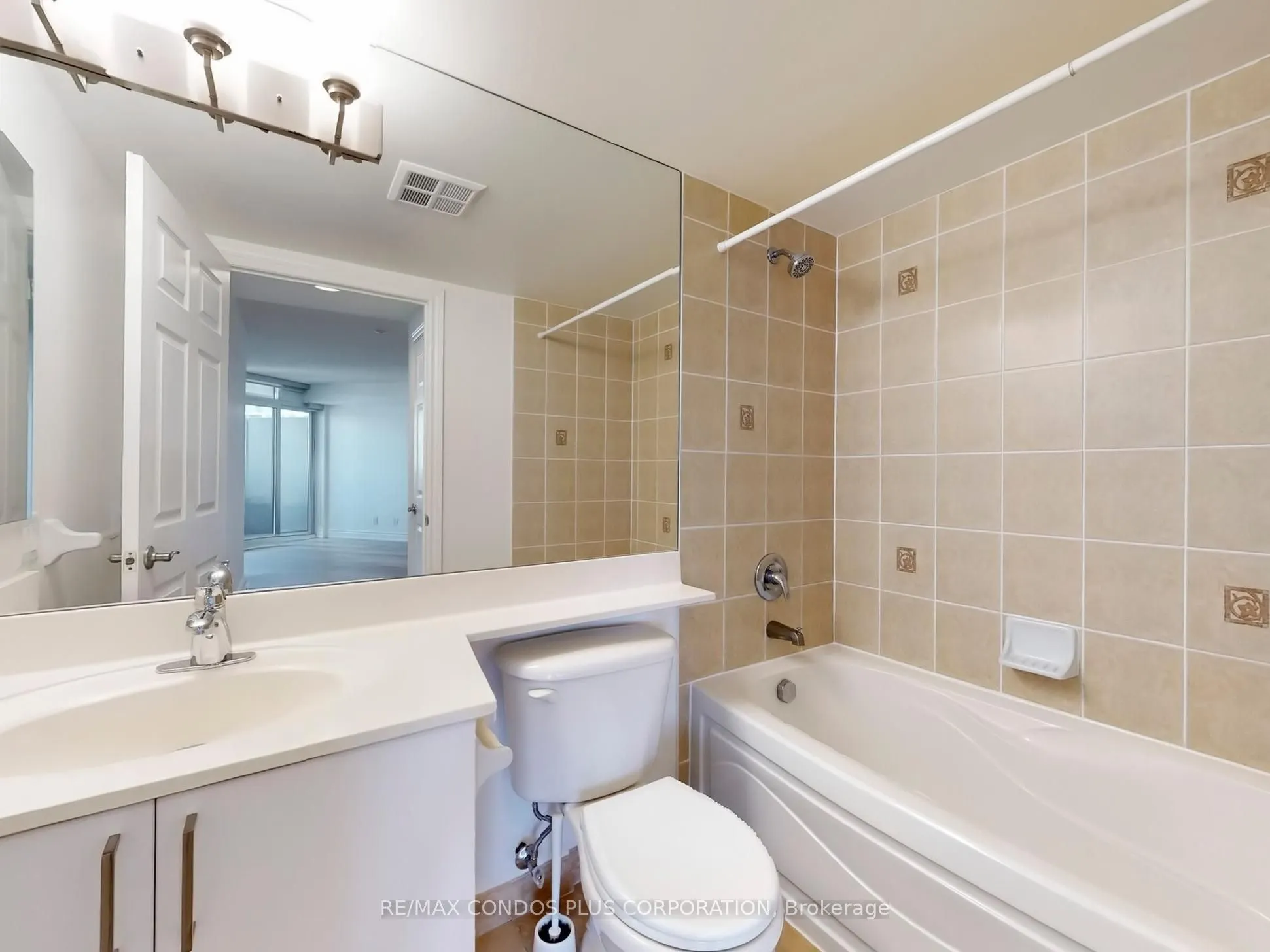 78 Harrison Garden Boulevard, #1801