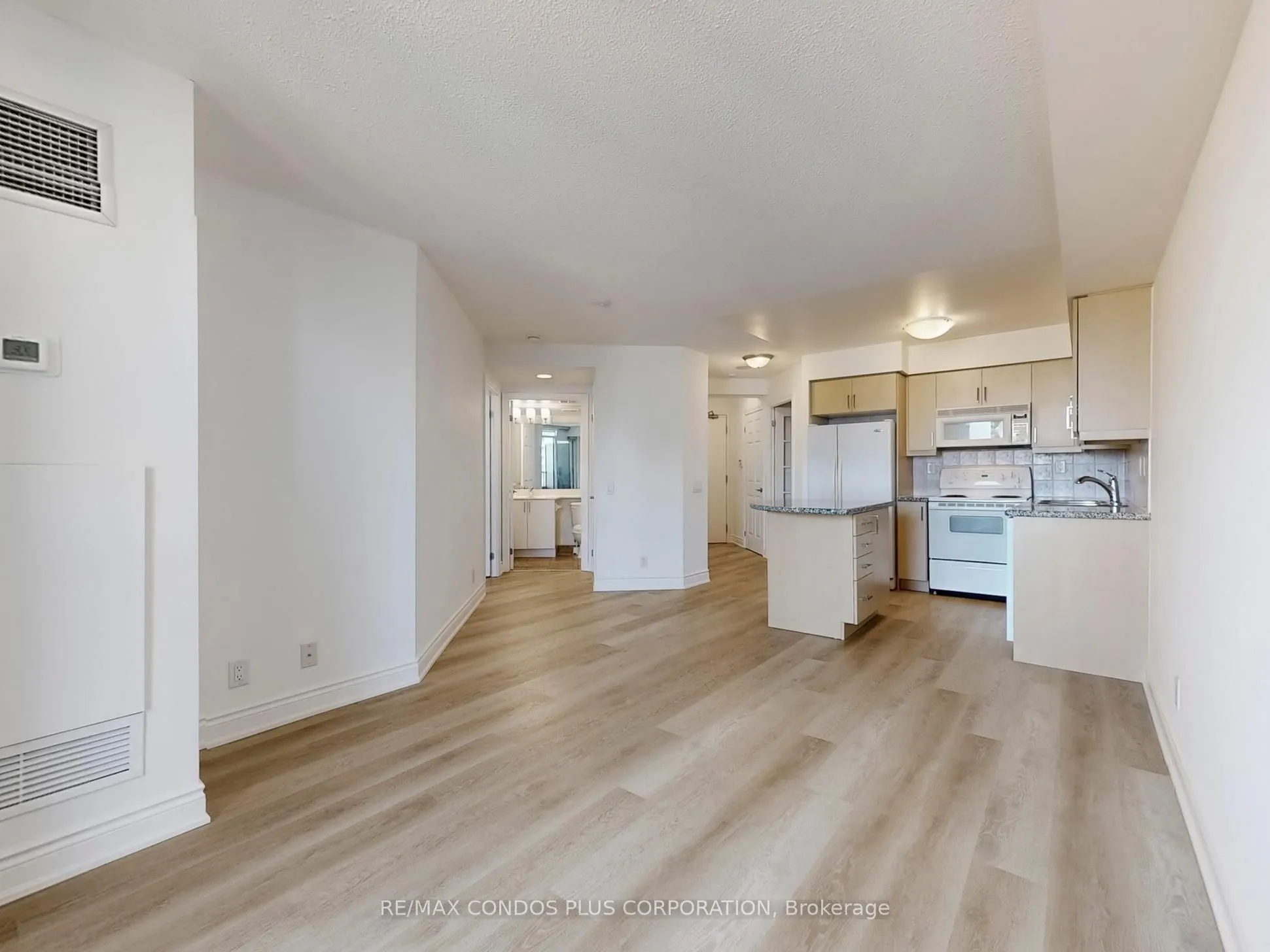 78 Harrison Garden Boulevard, #1801