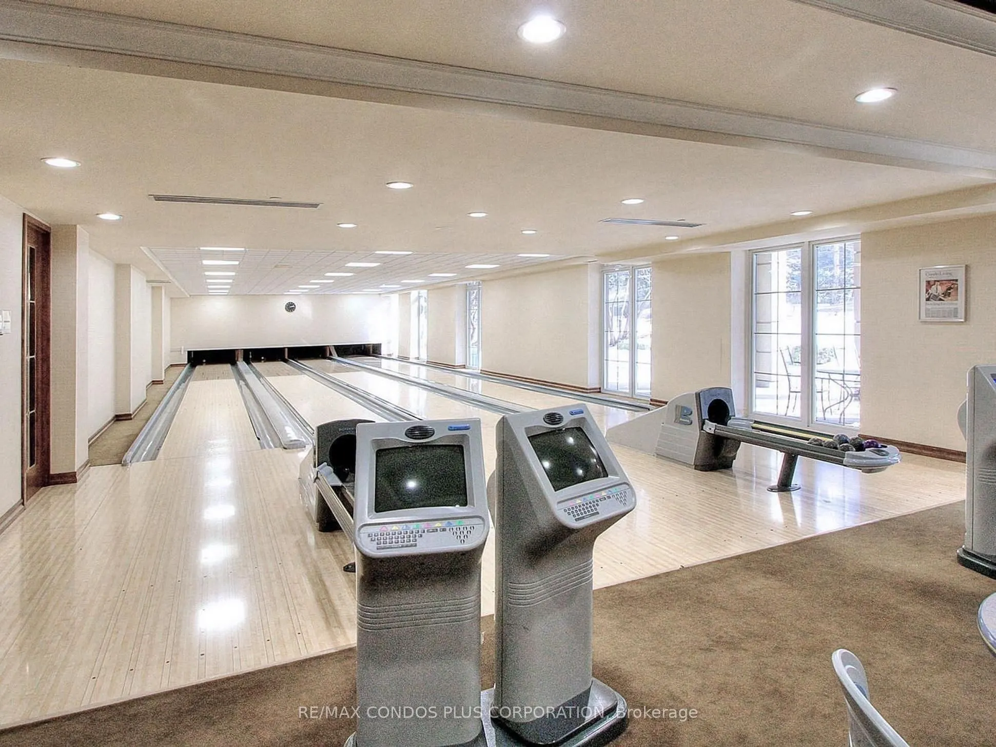 78 Harrison Garden Boulevard, #1801