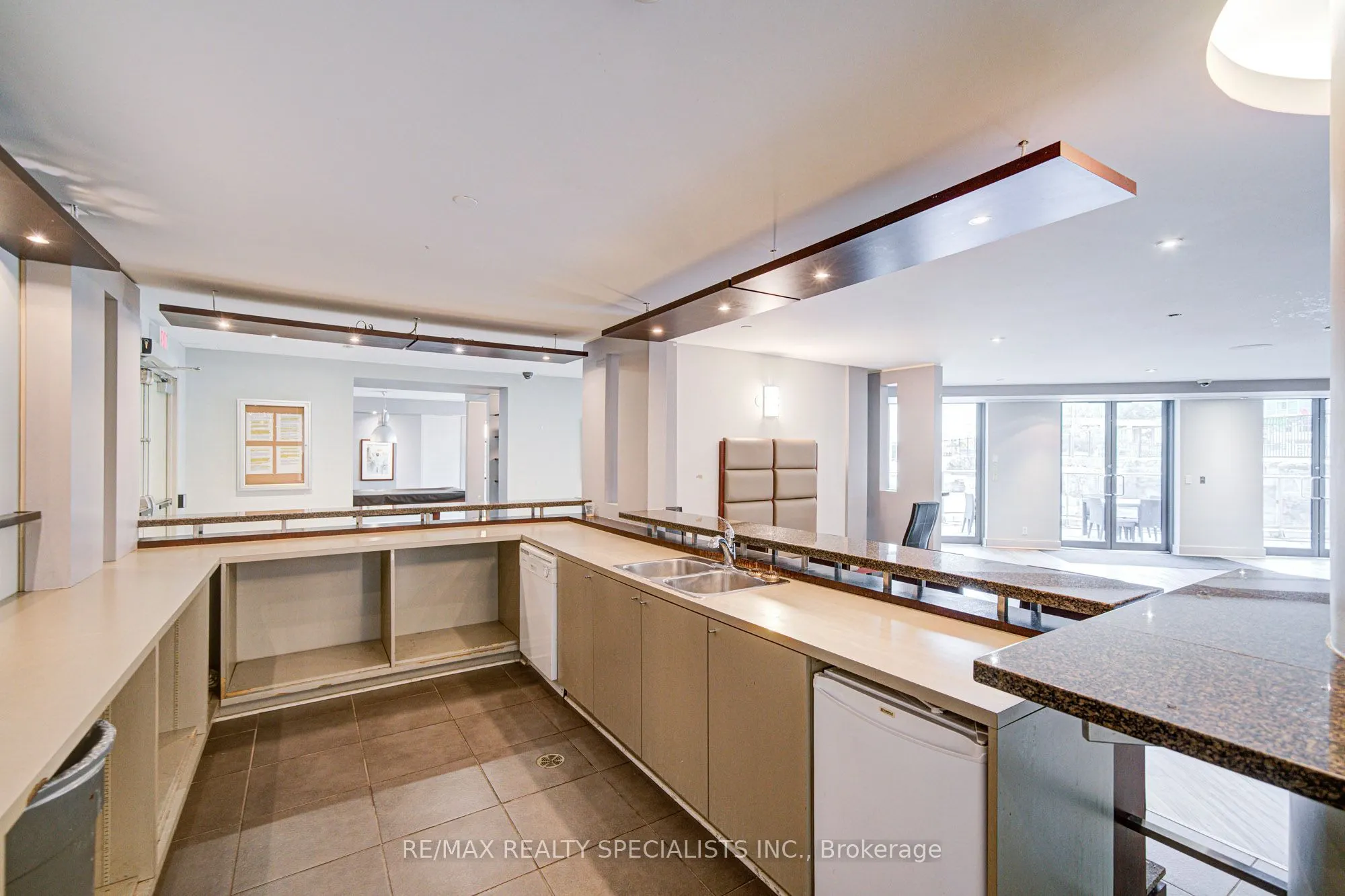 361 Front Street W, #608