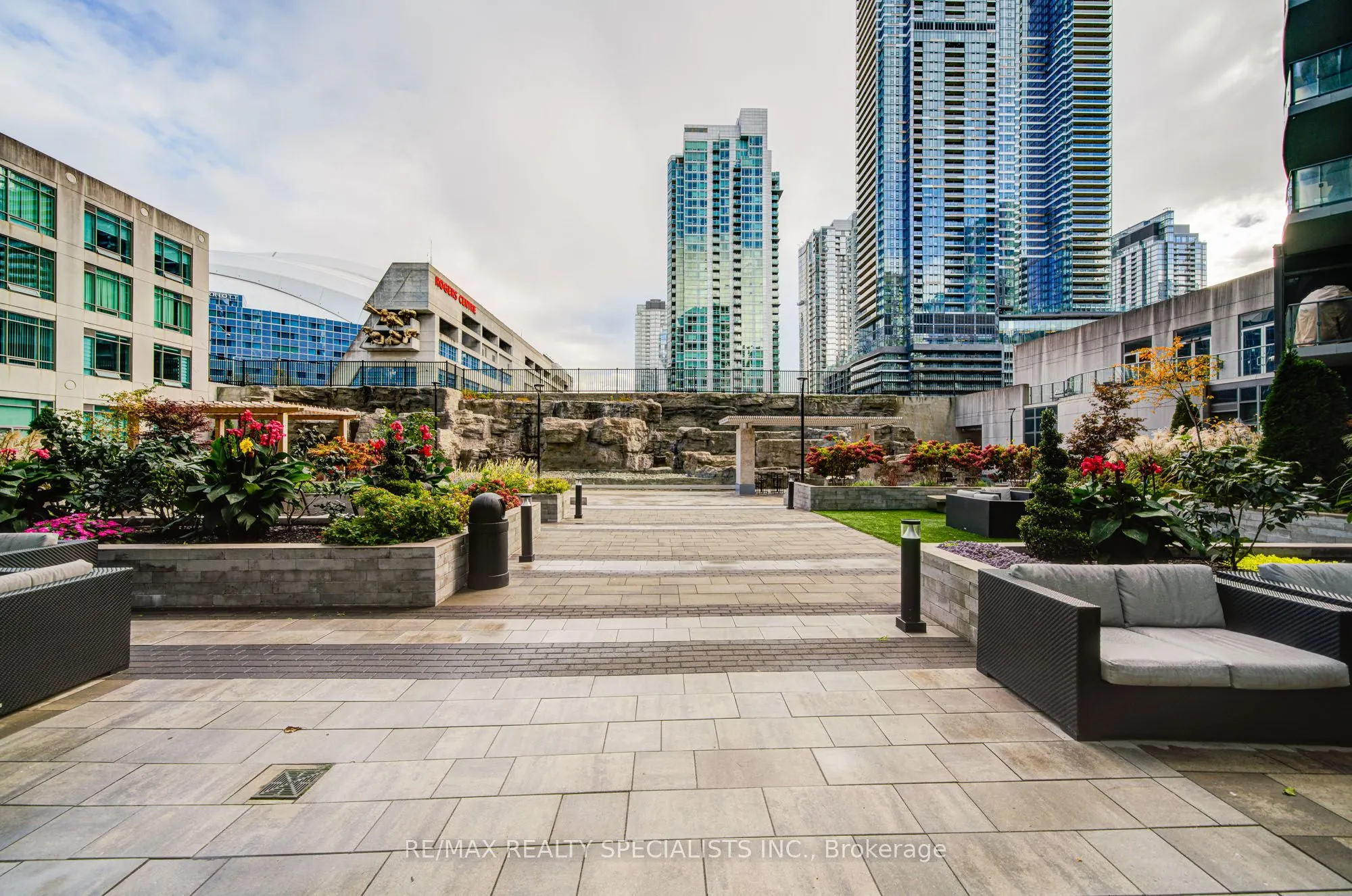 361 Front Street W, #608