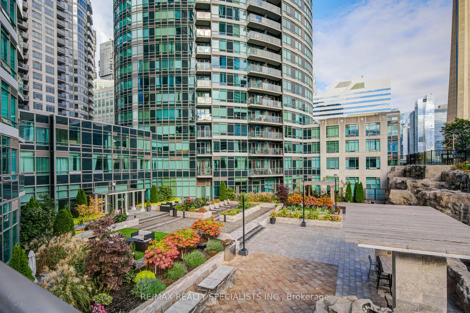 361 Front Street W, #608