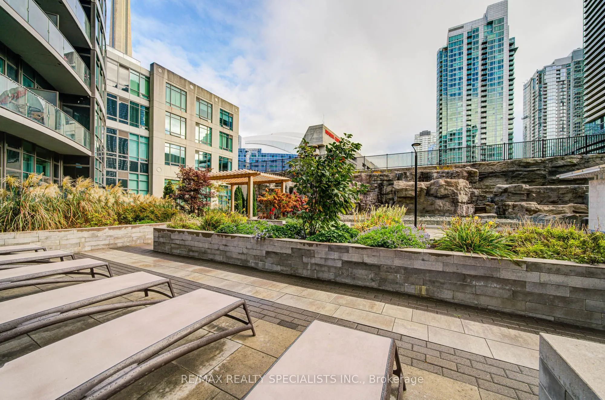 361 Front Street W, #608