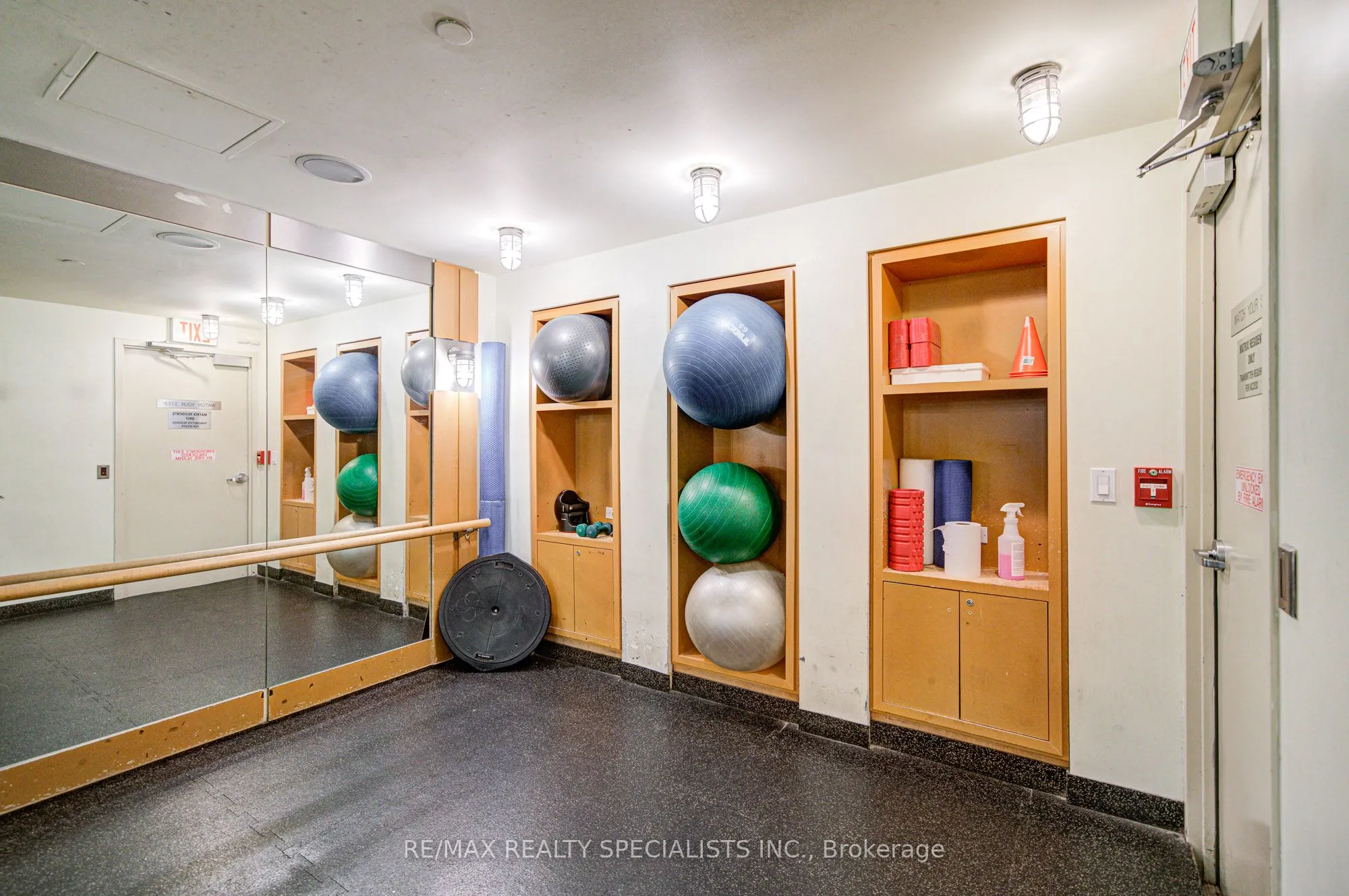 361 Front Street W, #608