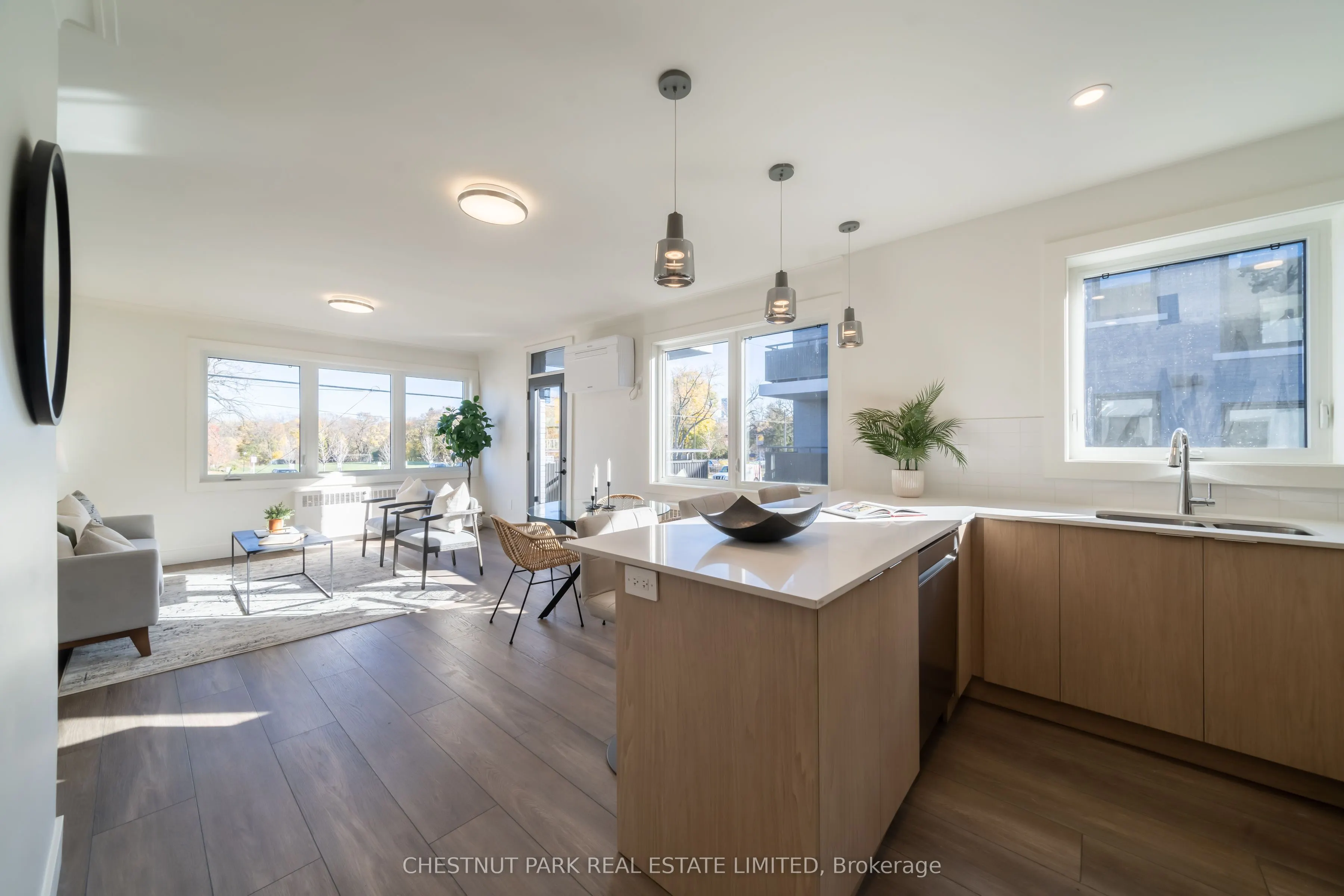 1466 Avenue Road, #4