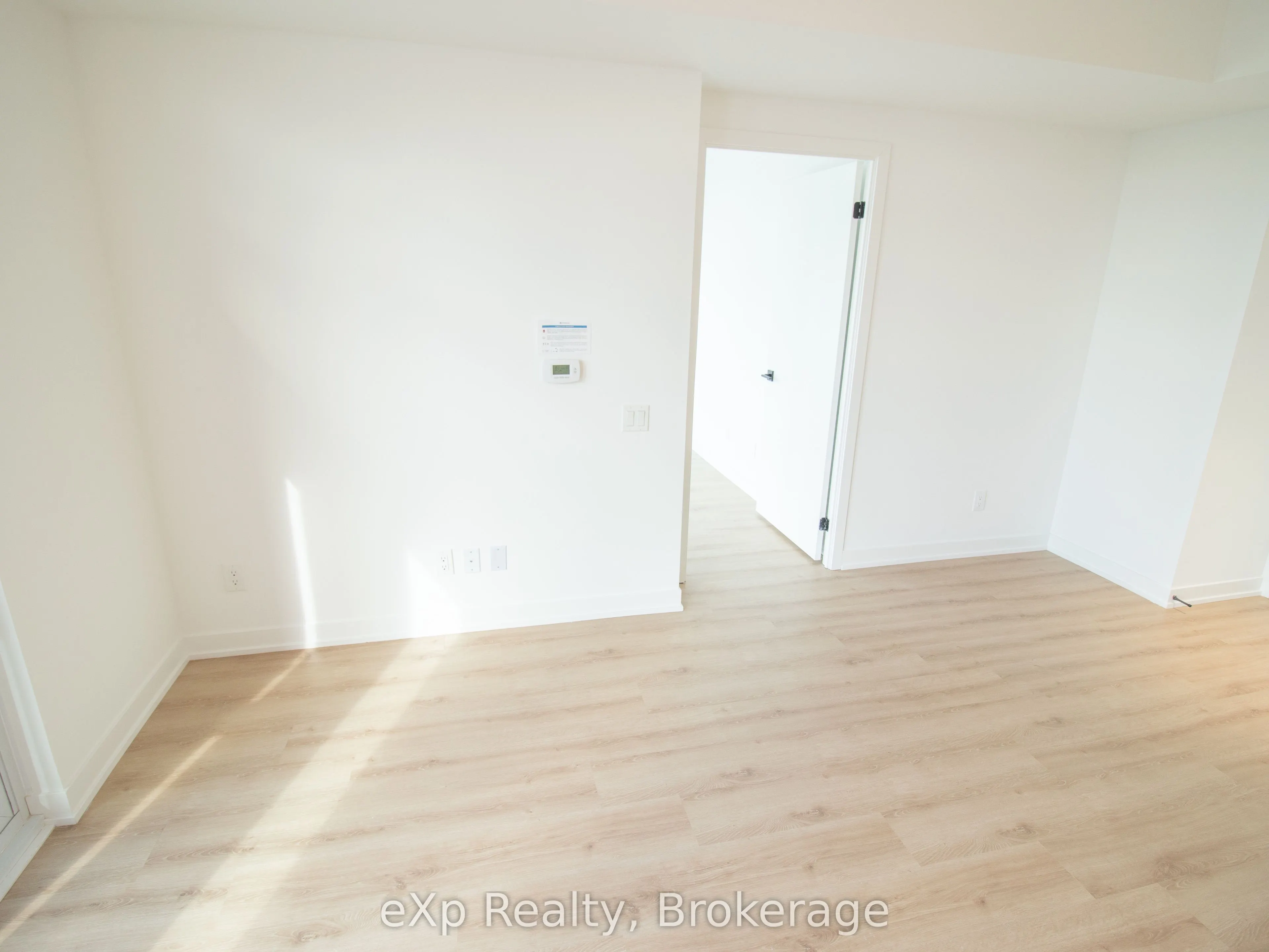 319 Jarvis Street, #4005