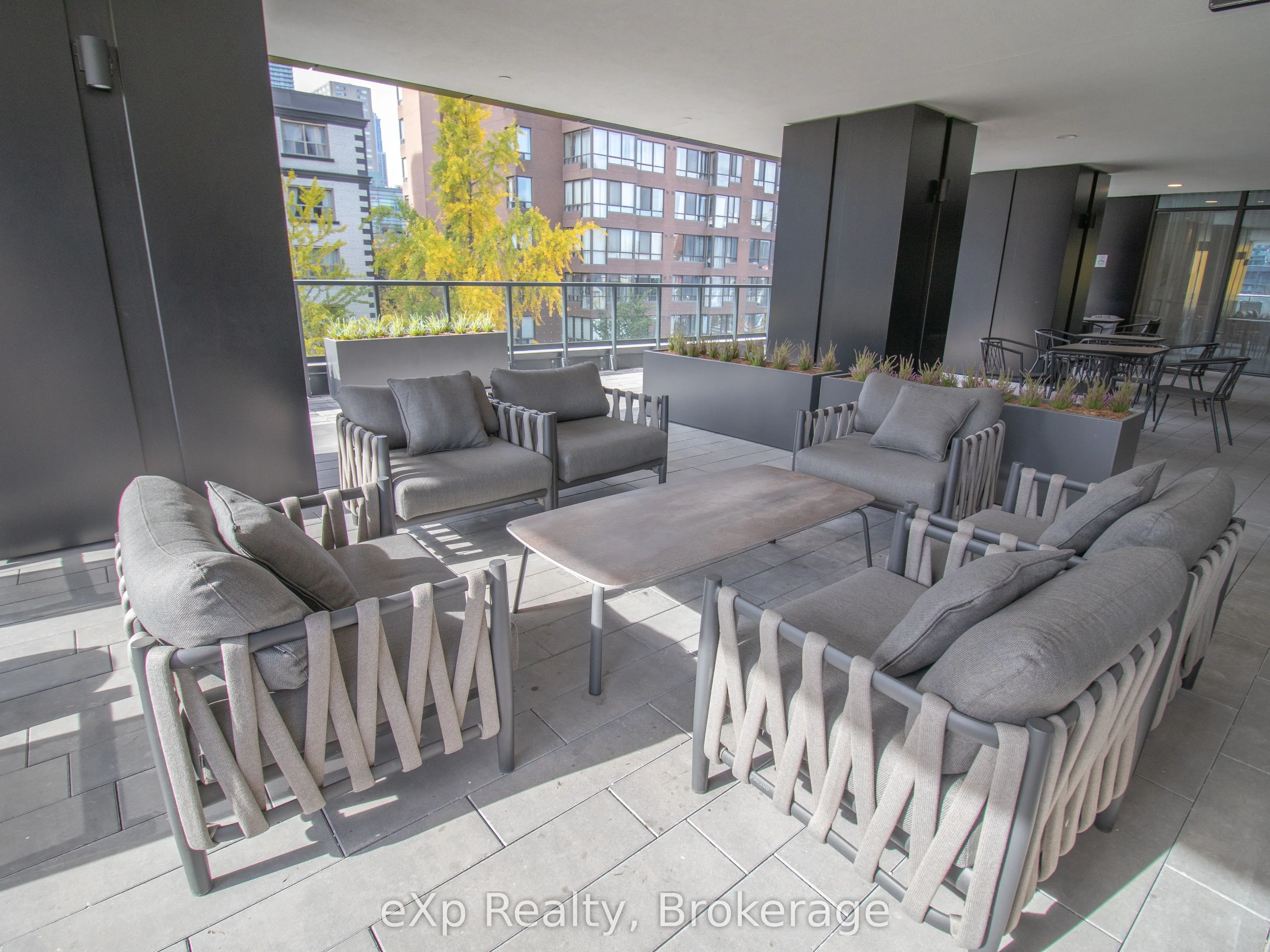 319 Jarvis Street, #4005