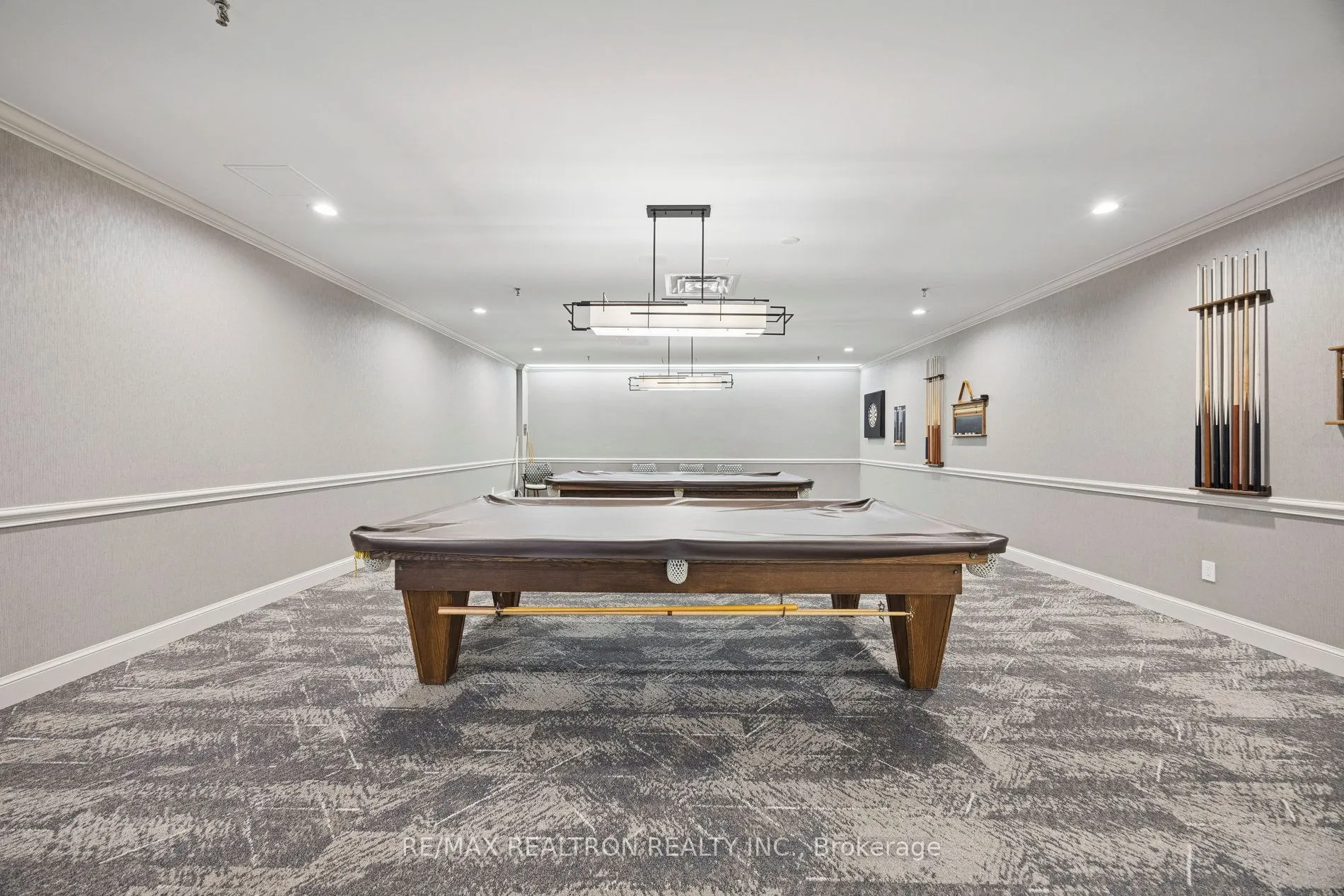 5444 Yonge Street, #201