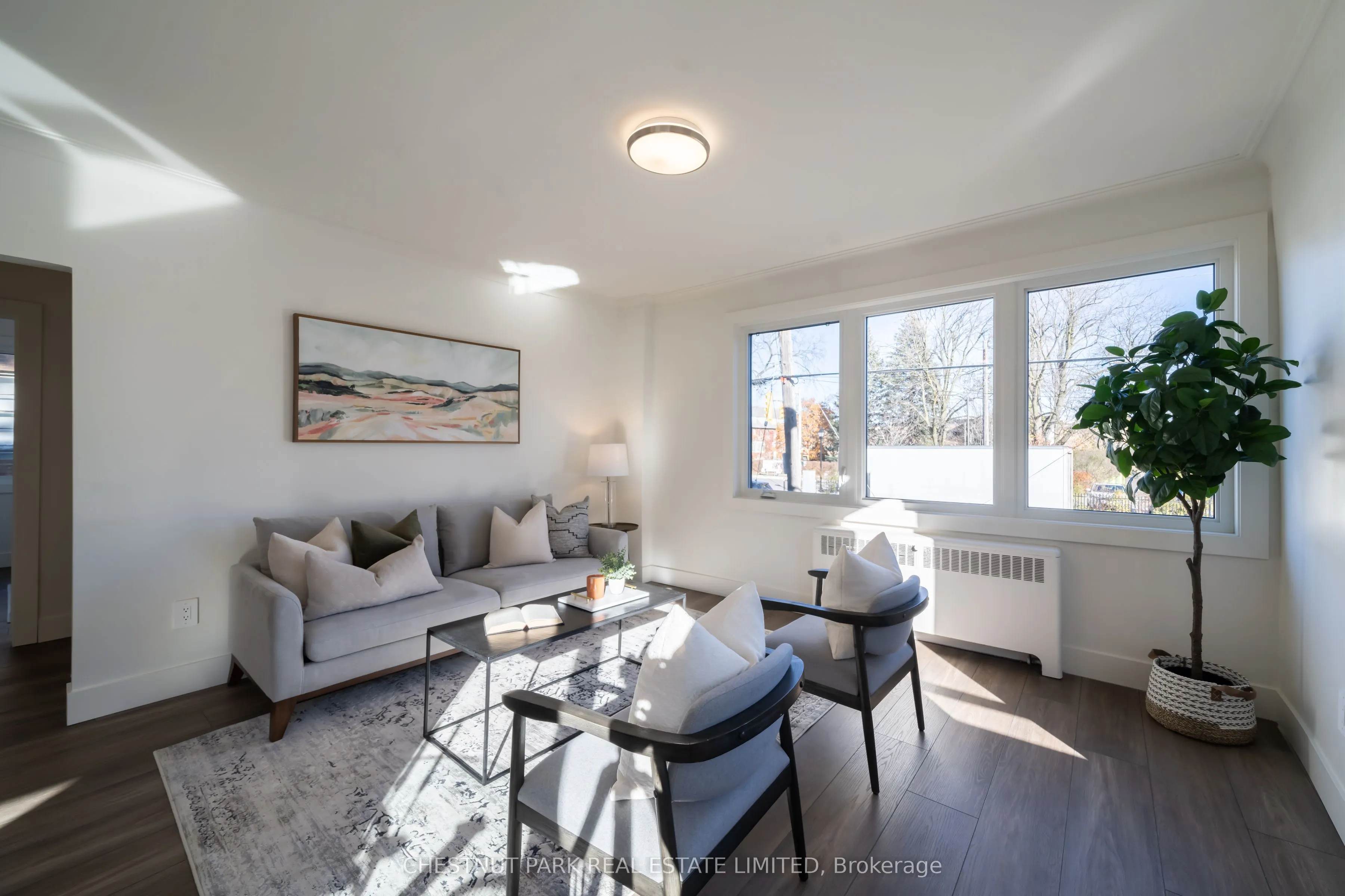1454 Avenue Road, #4