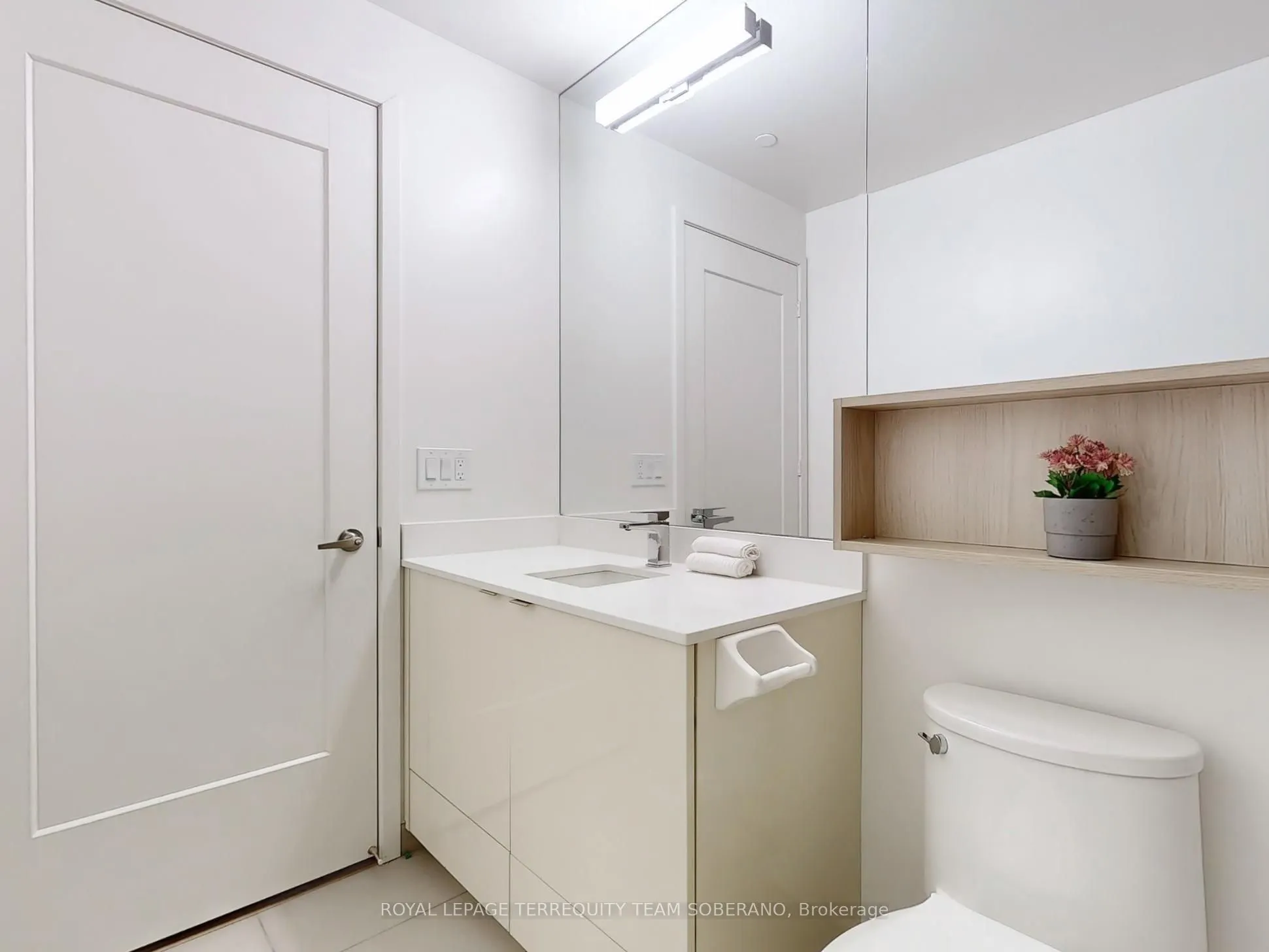 70 Princess Street, #2605