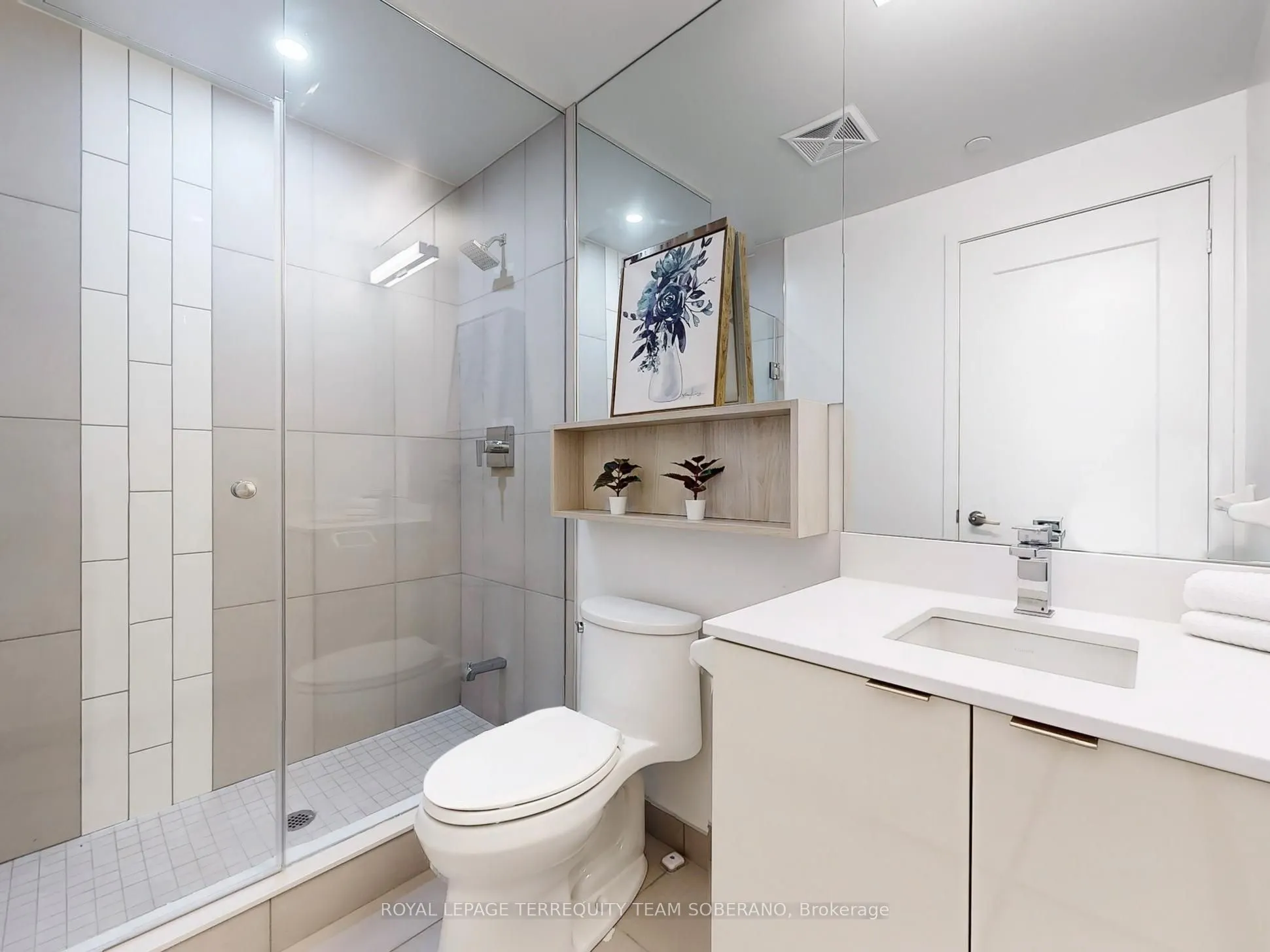 70 Princess Street, #2605