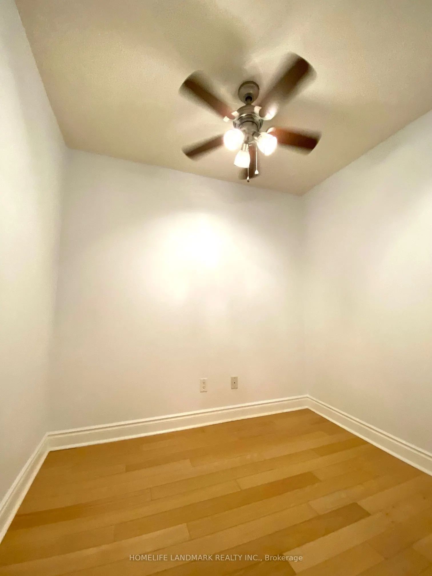 18 Kenaston Gardens, #608