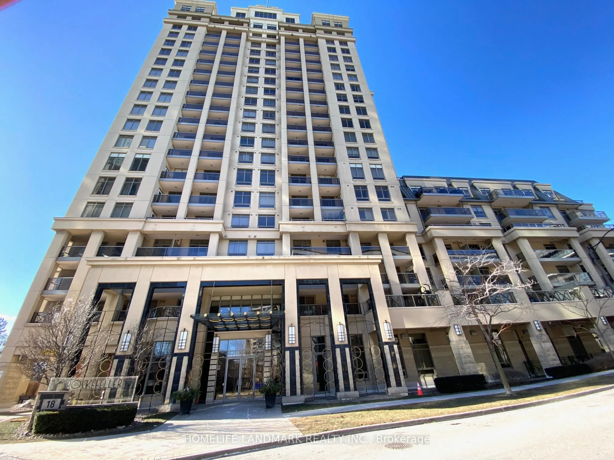 18 Kenaston Gardens, #608