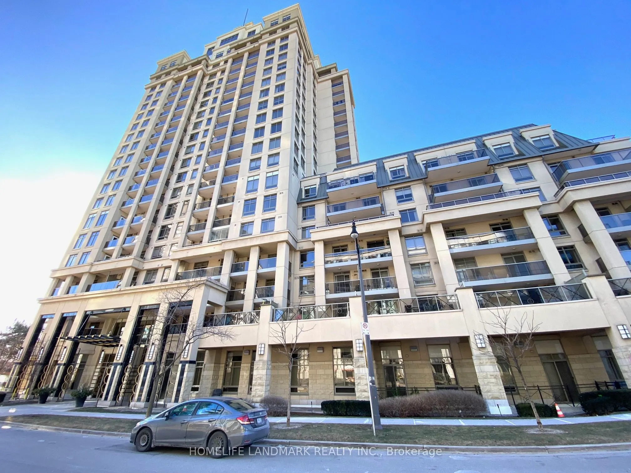 18 Kenaston Gardens, #608