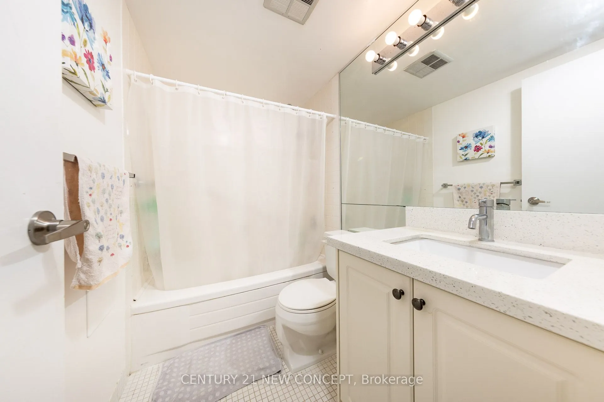 205 Hilda Avenue, #1407