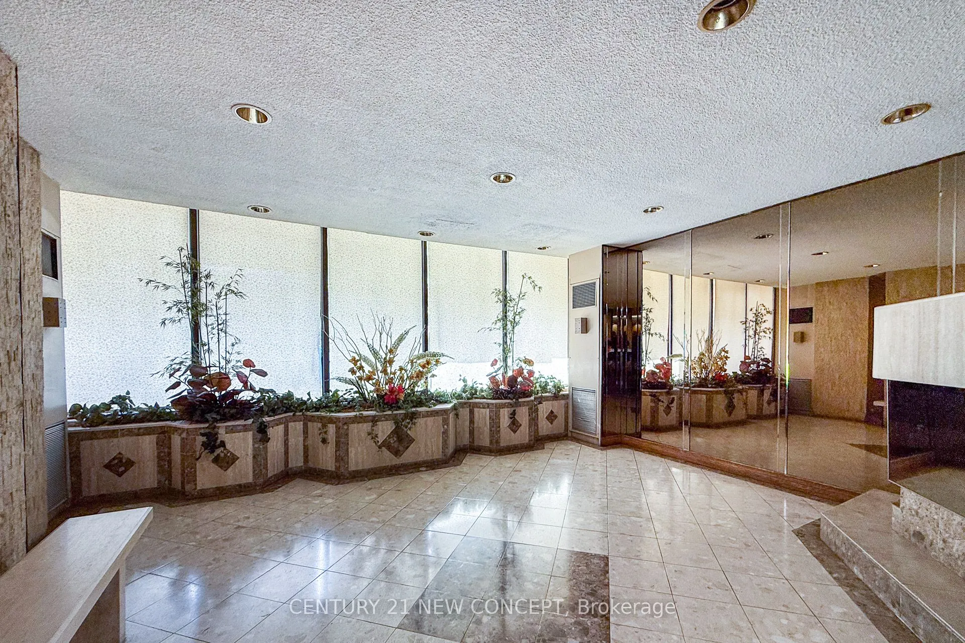 205 Hilda Avenue, #1407