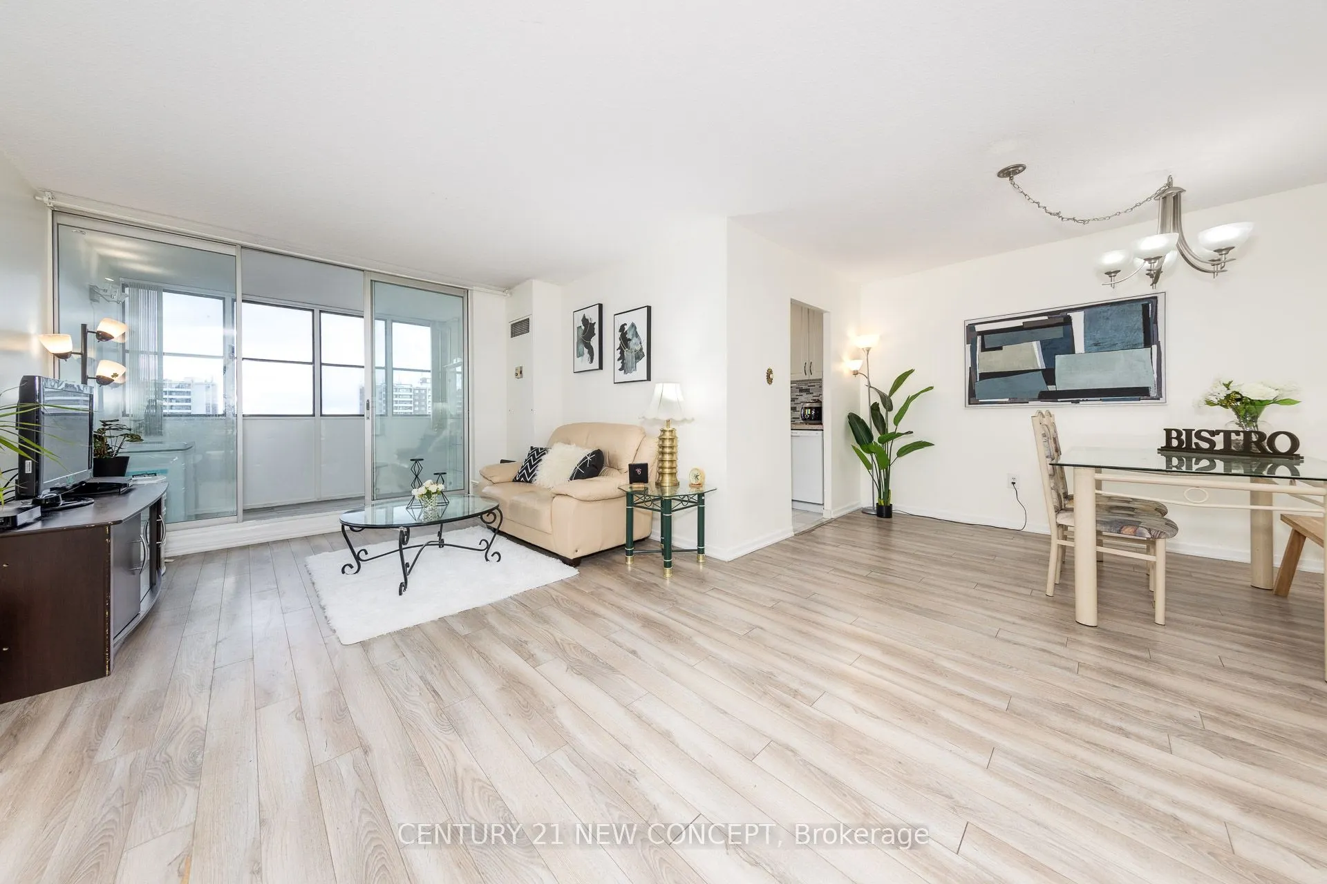 205 Hilda Avenue, #1407