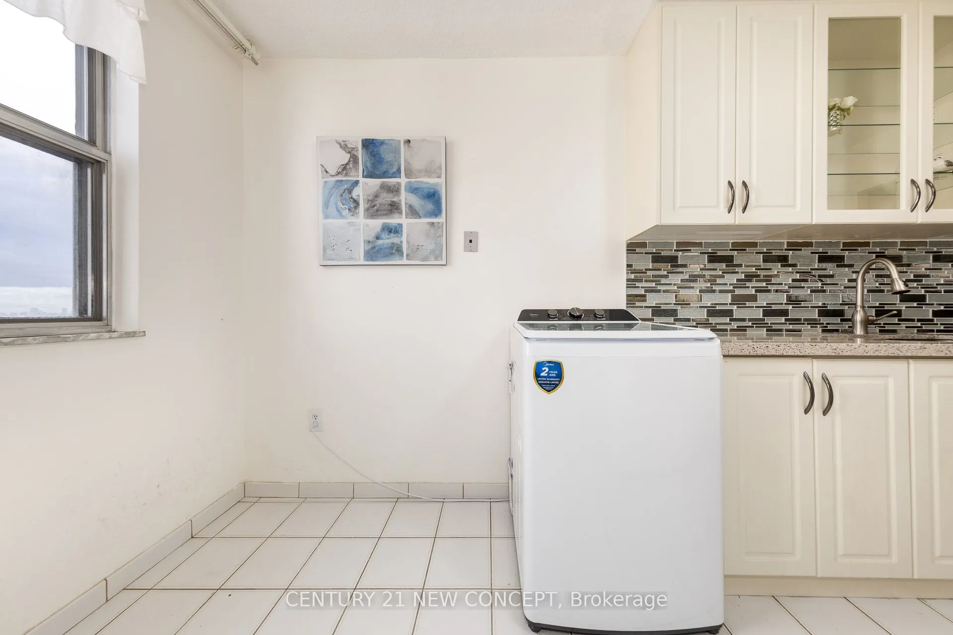 205 Hilda Avenue, #1407