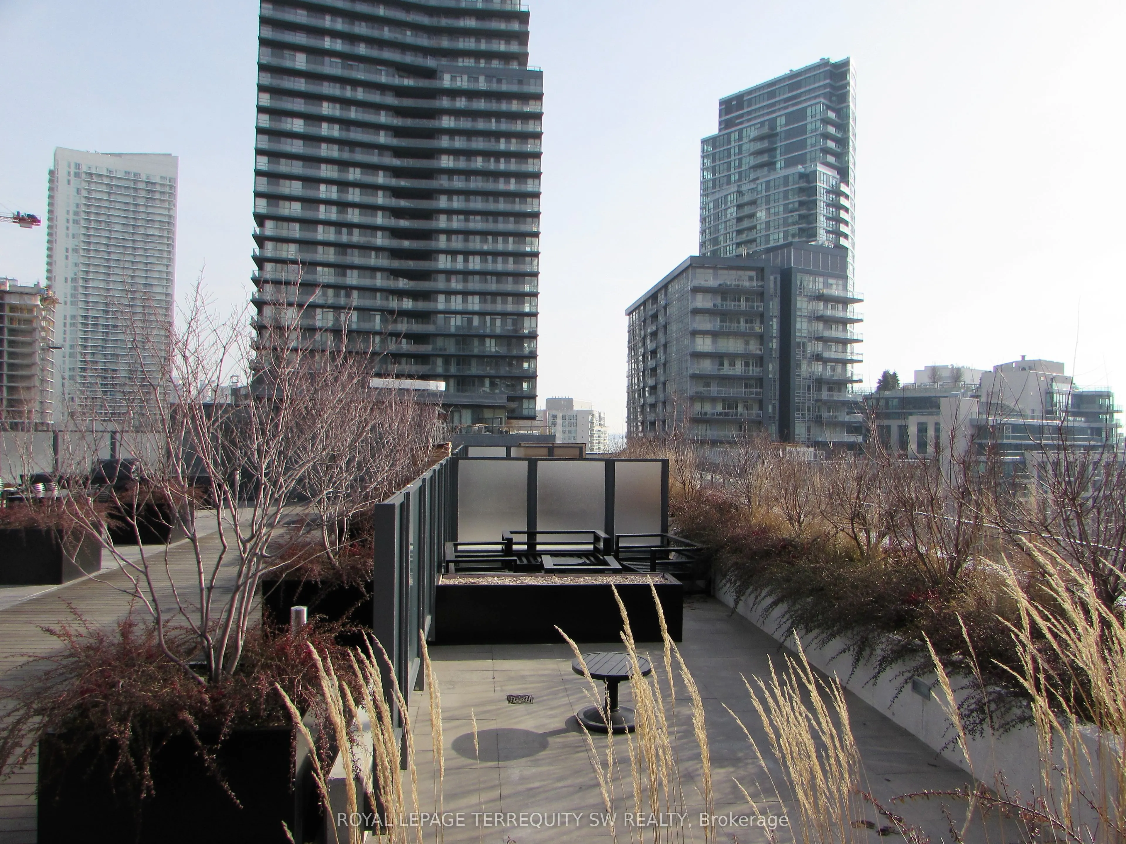 50 Bruyeres Mews, #208