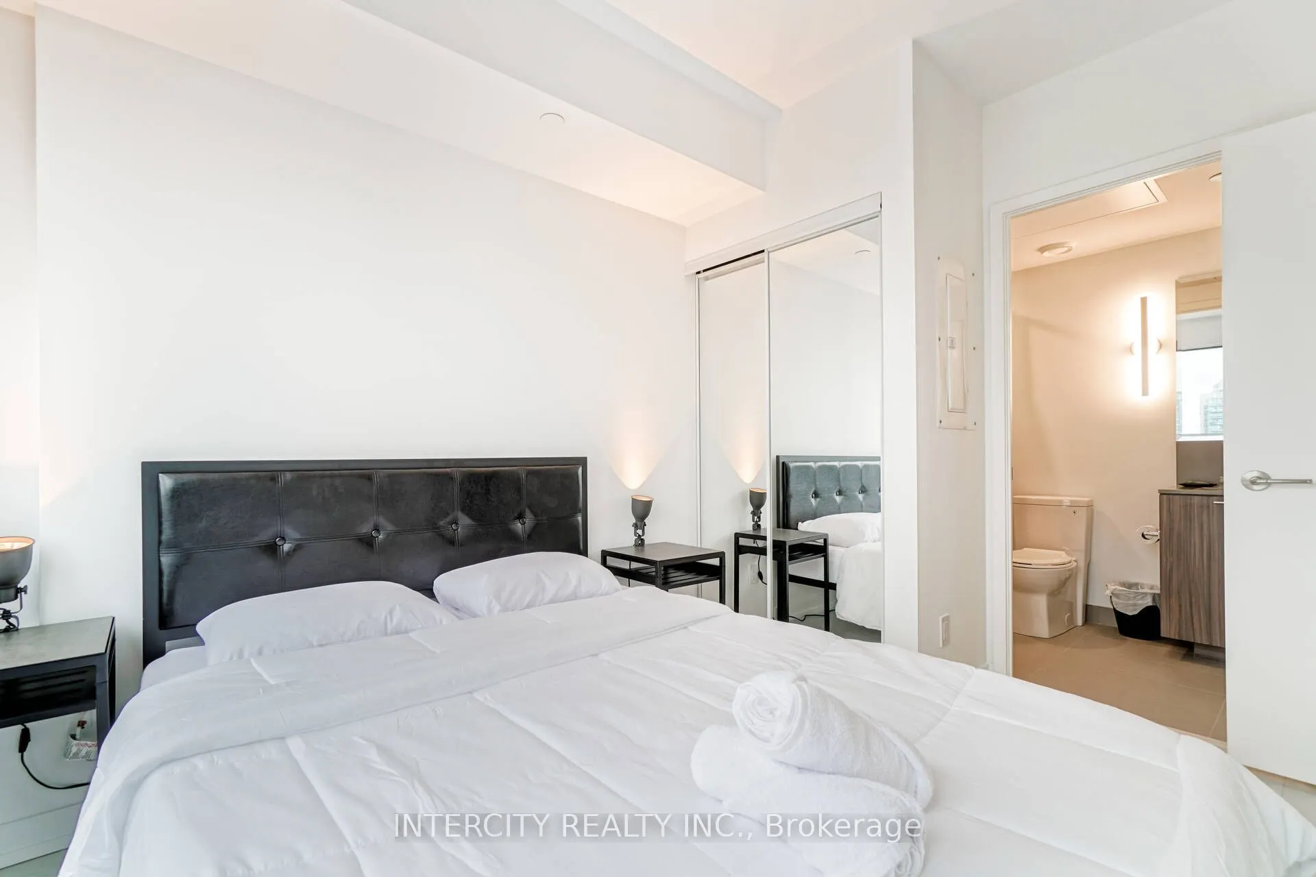 19 Western Battery Road, #2709