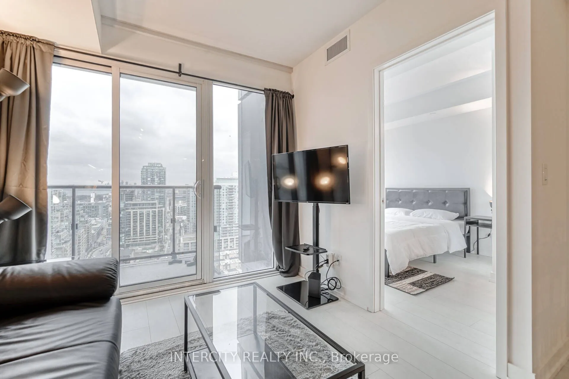 19 Western Battery Road, #2709