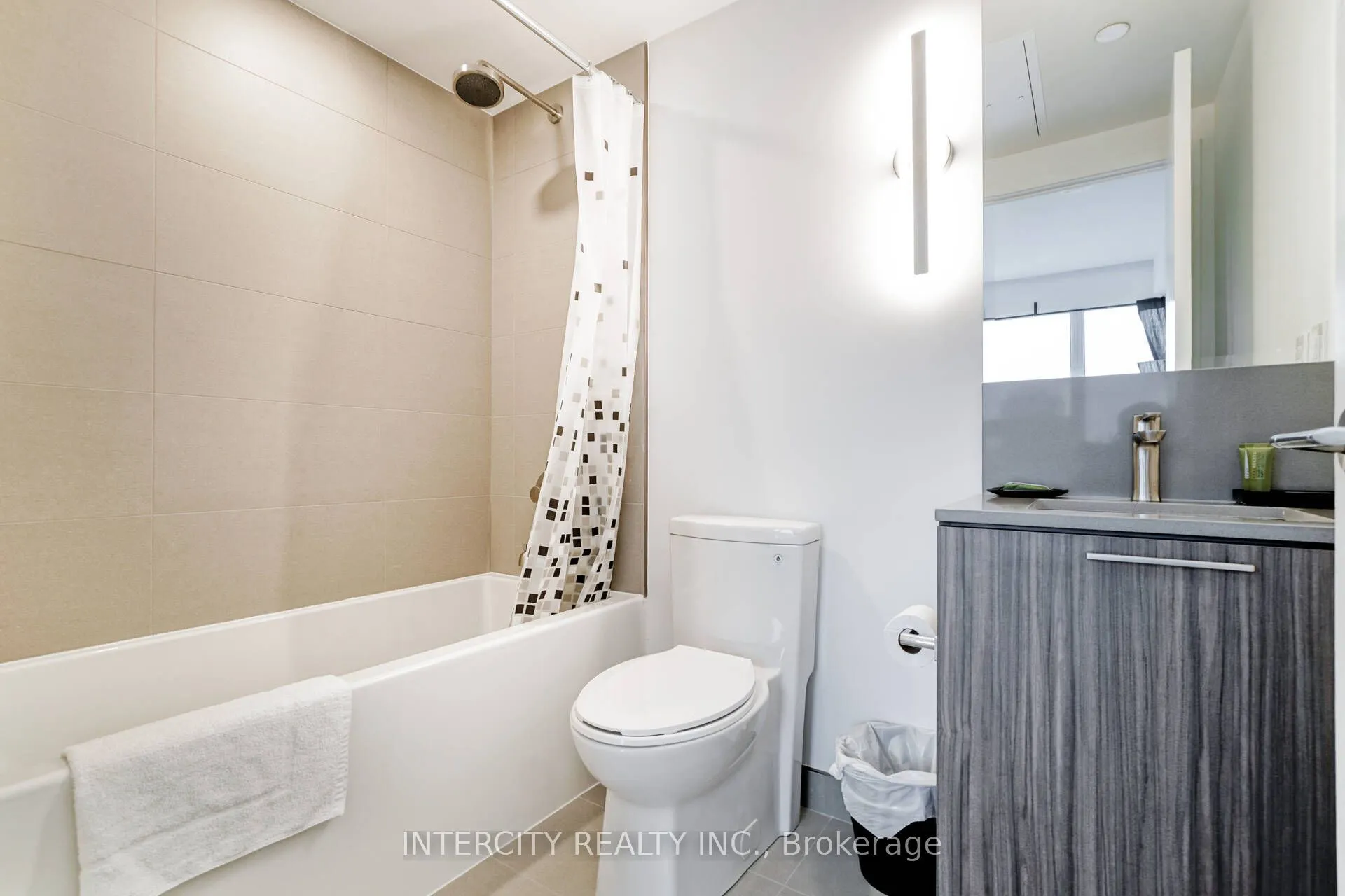 19 Western Battery Road, #2709