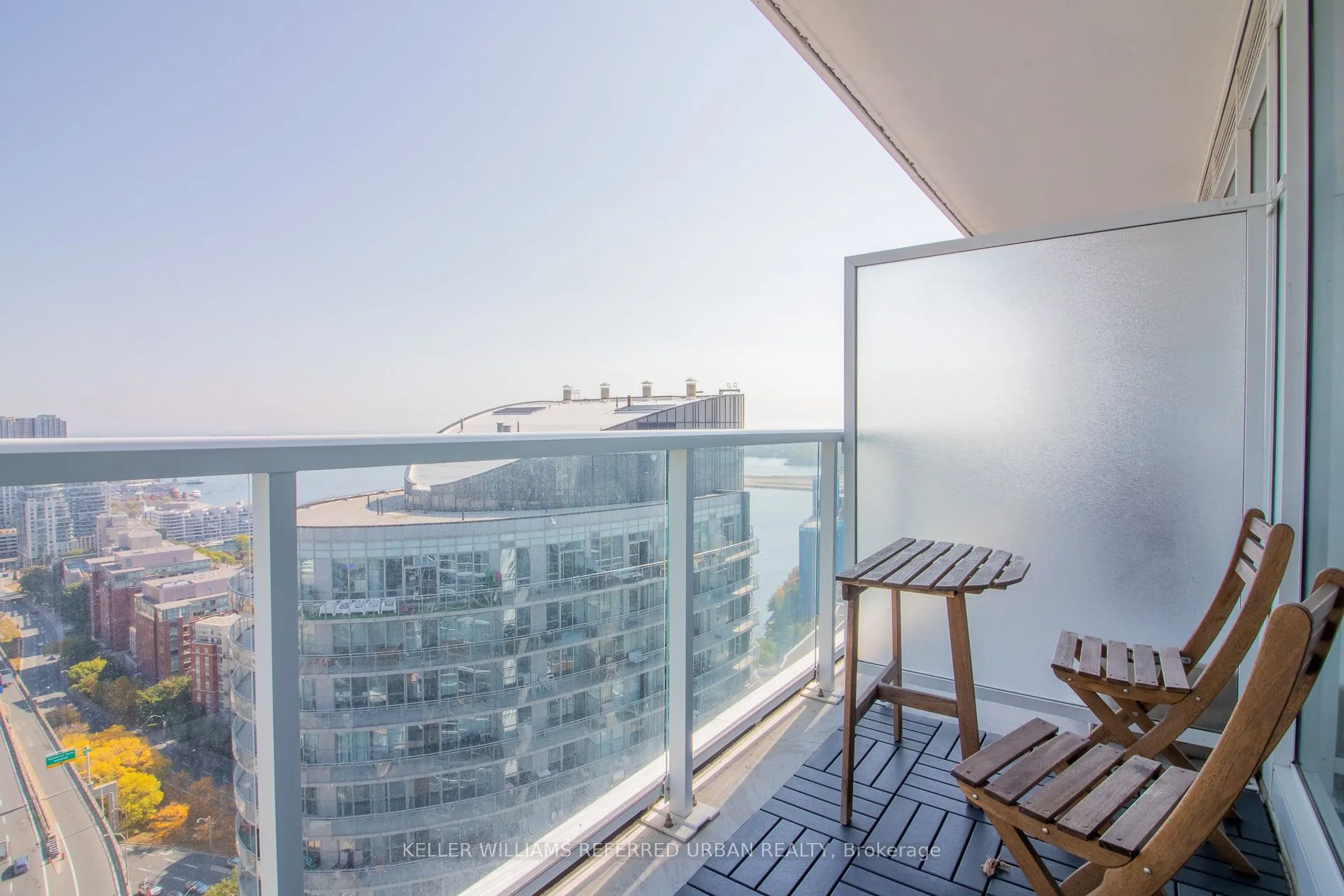 17 Bathurst Street, #3610