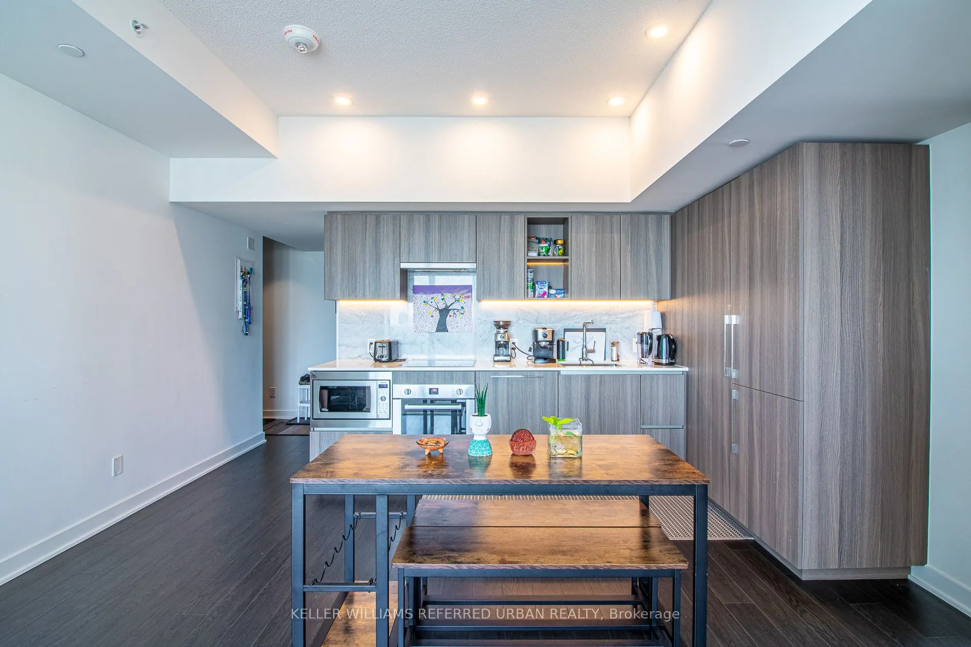 17 Bathurst Street, #3610