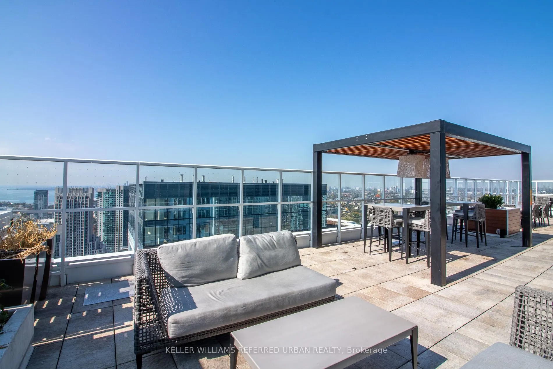 17 Bathurst Street, #3610