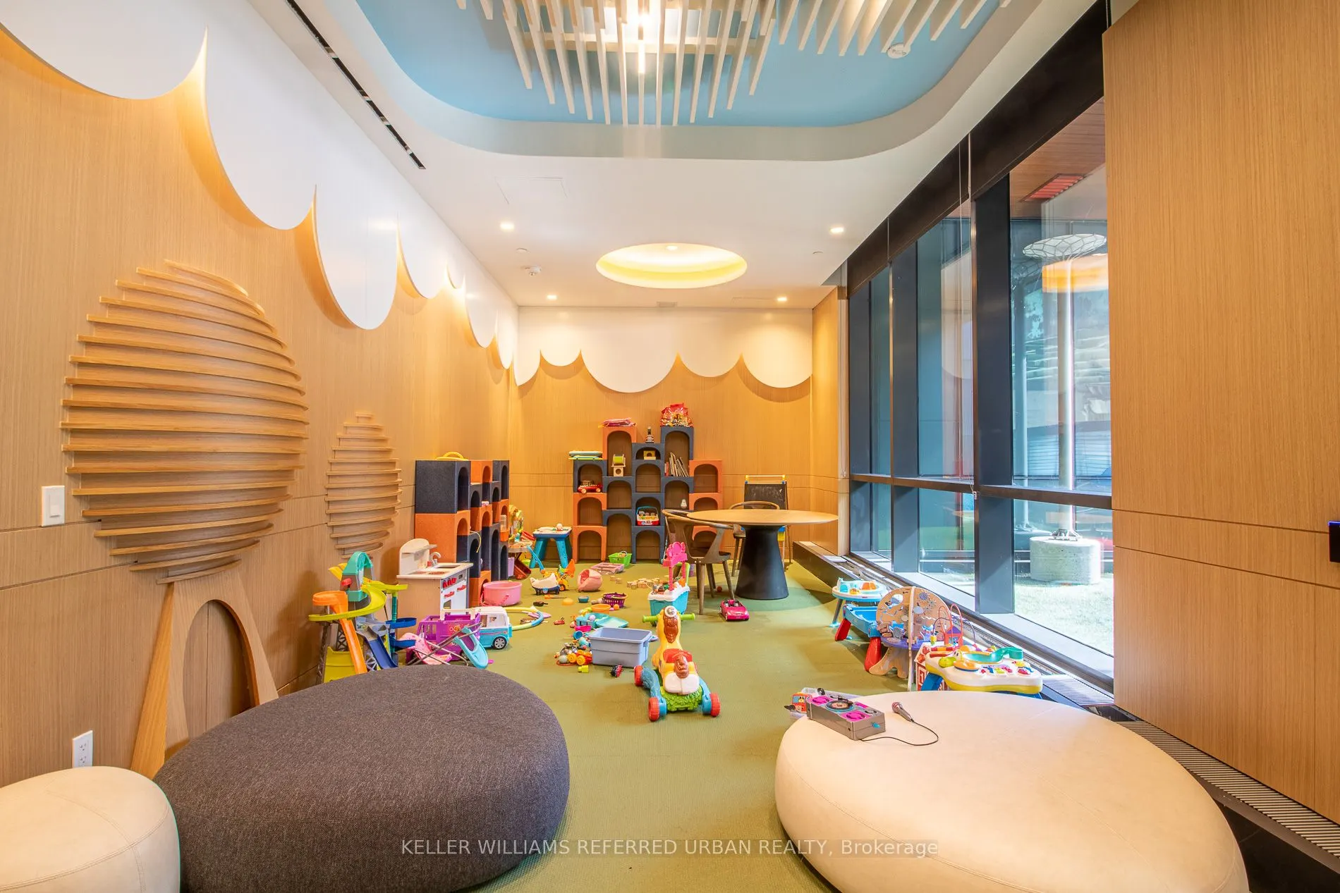 17 Bathurst Street, #3610