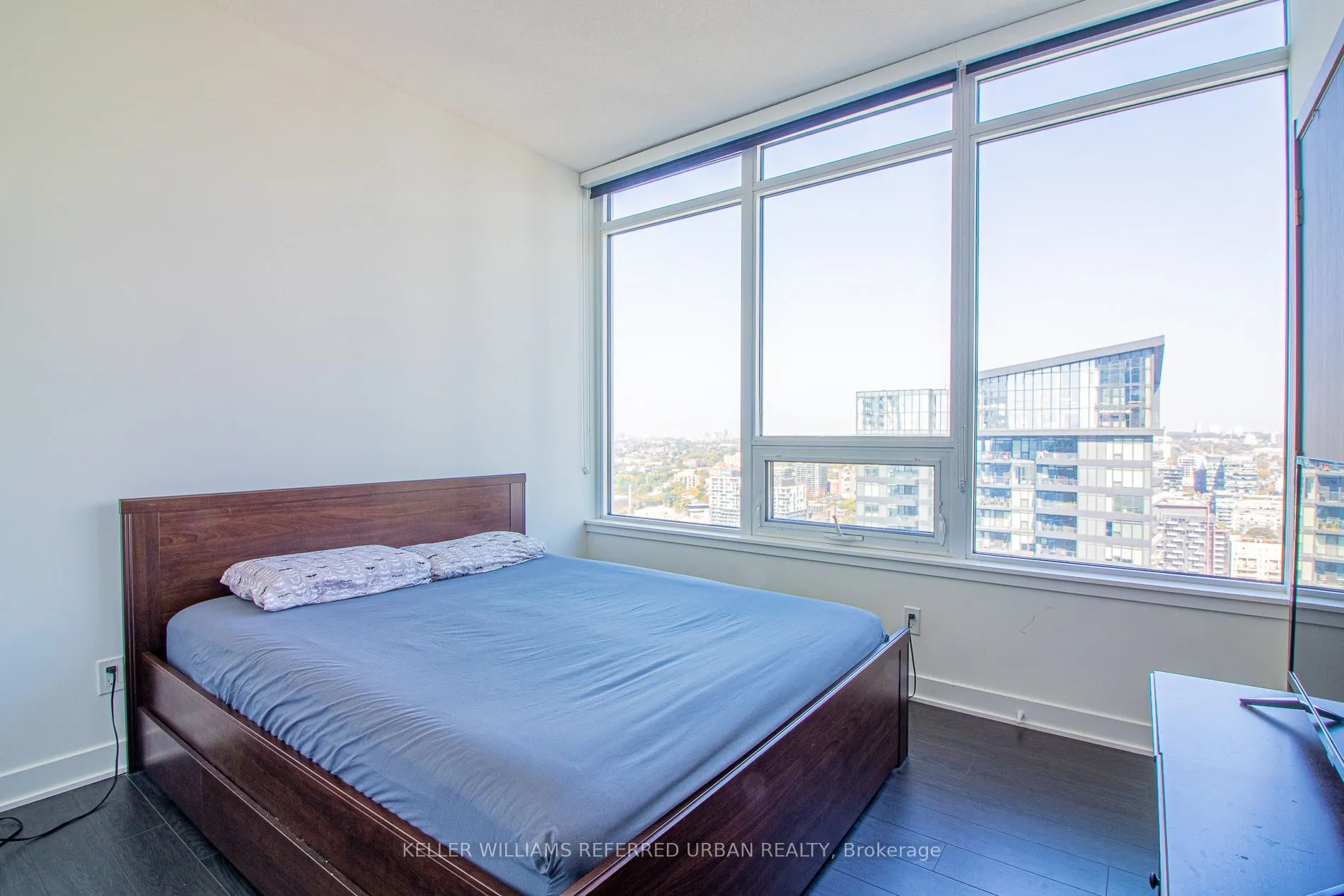 17 Bathurst Street, #3610