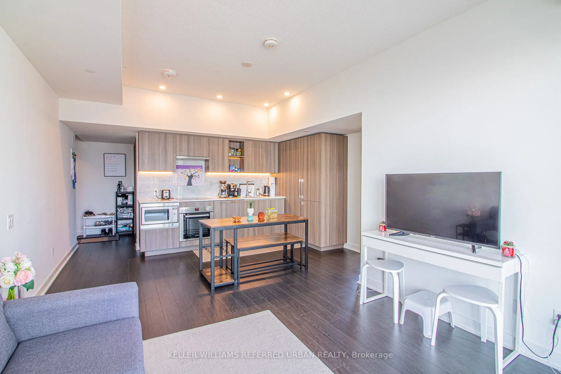 17 Bathurst Street, #3610