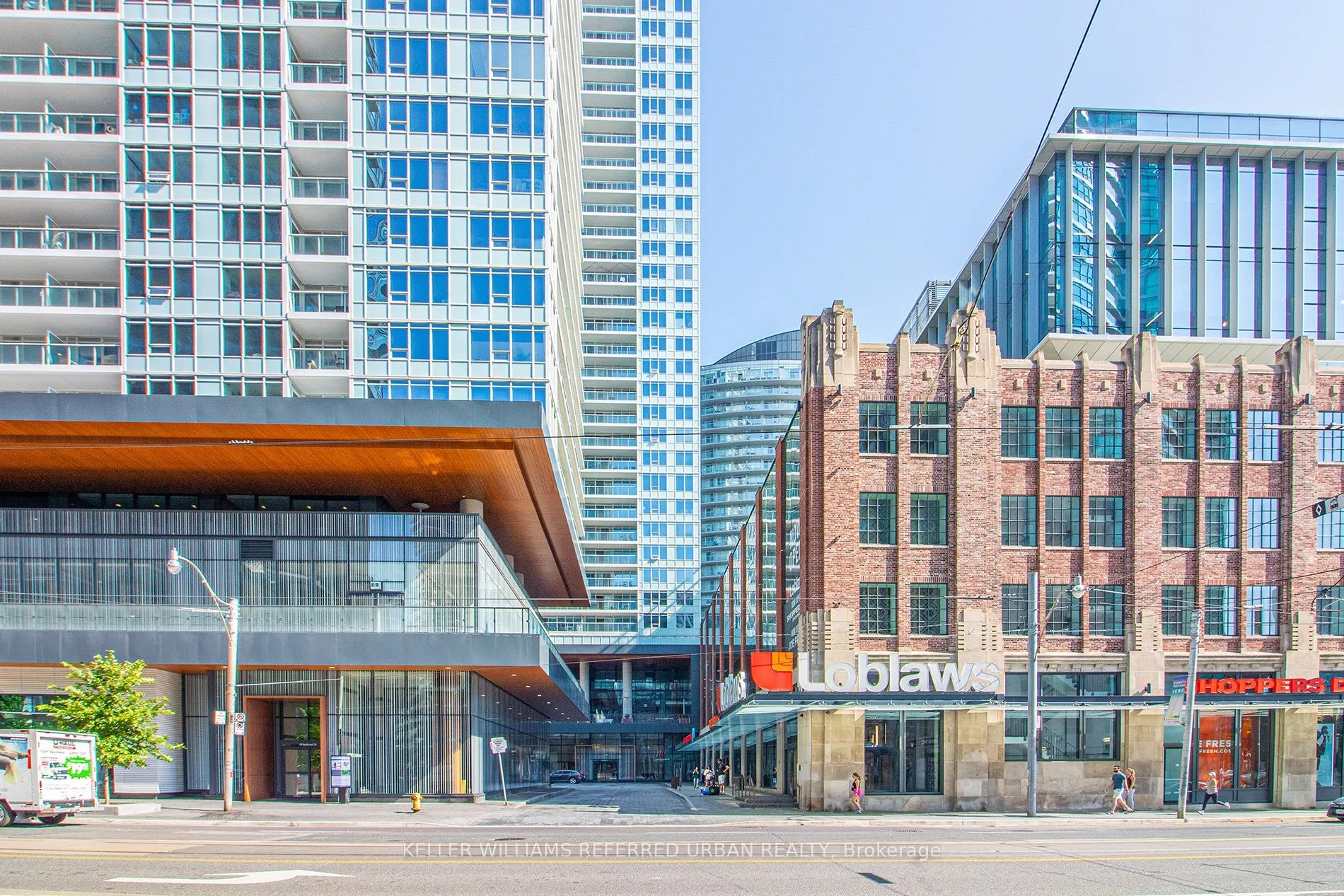 17 Bathurst Street, #3610