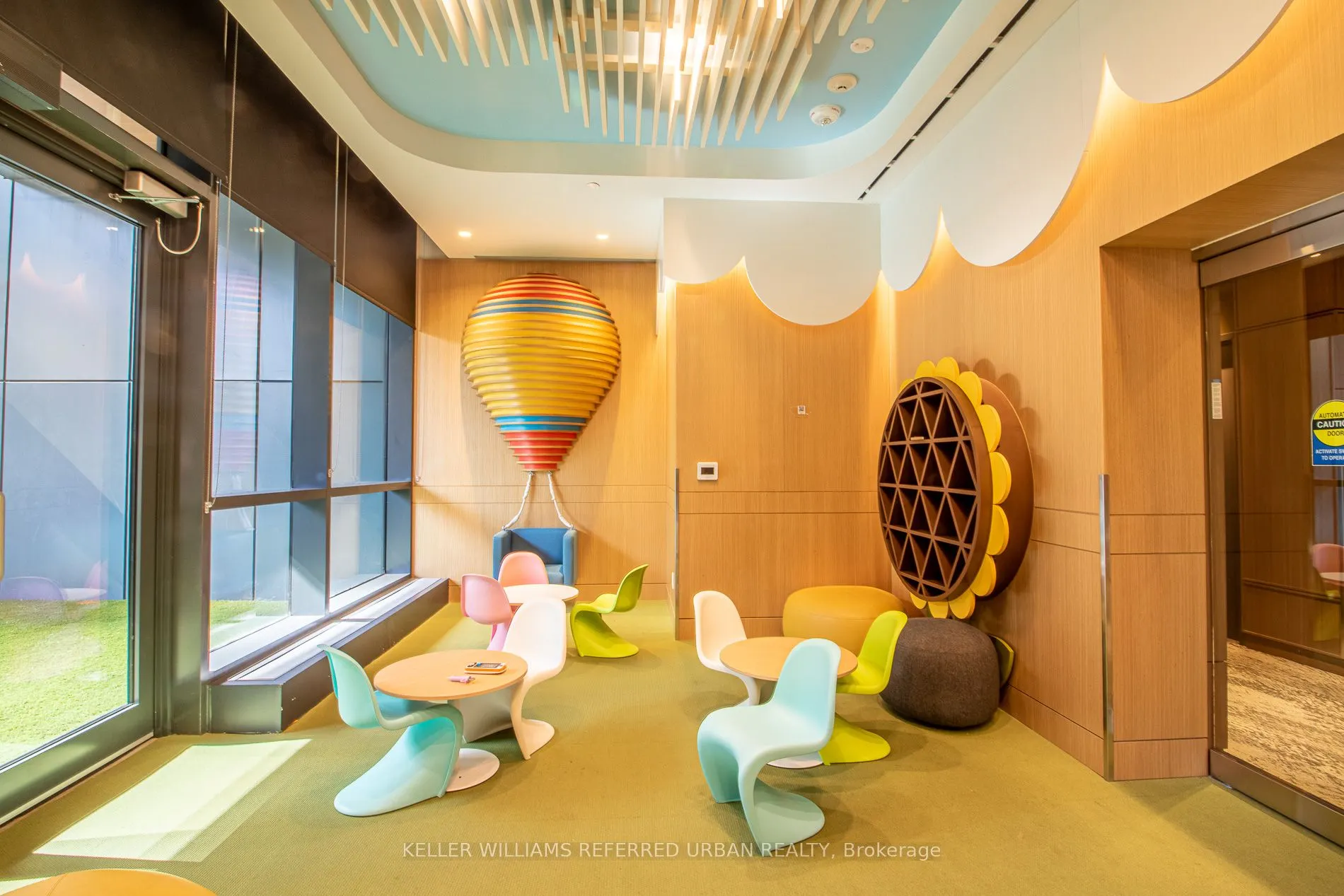 17 Bathurst Street, #3610