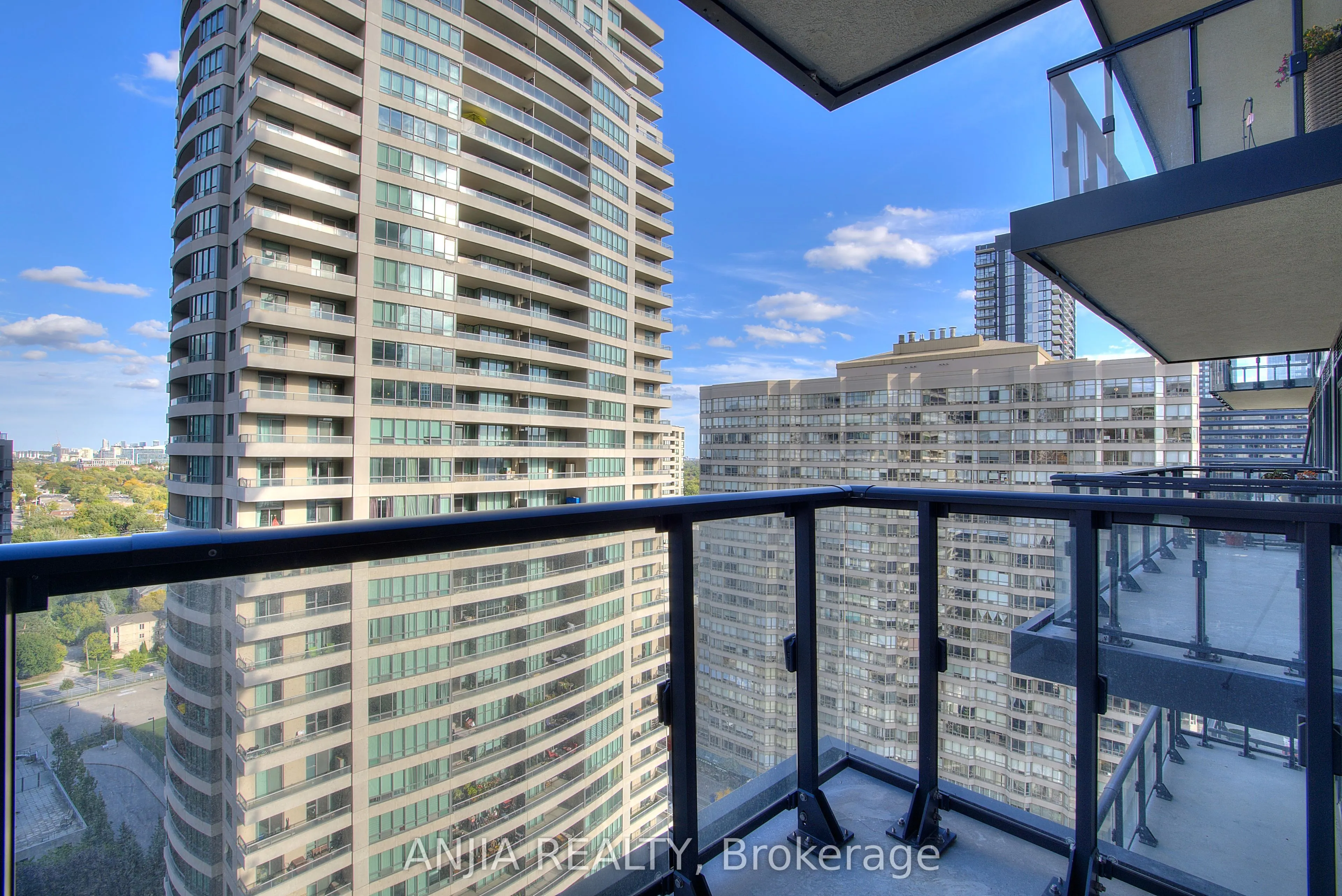 4955 Yonge Street, #1803