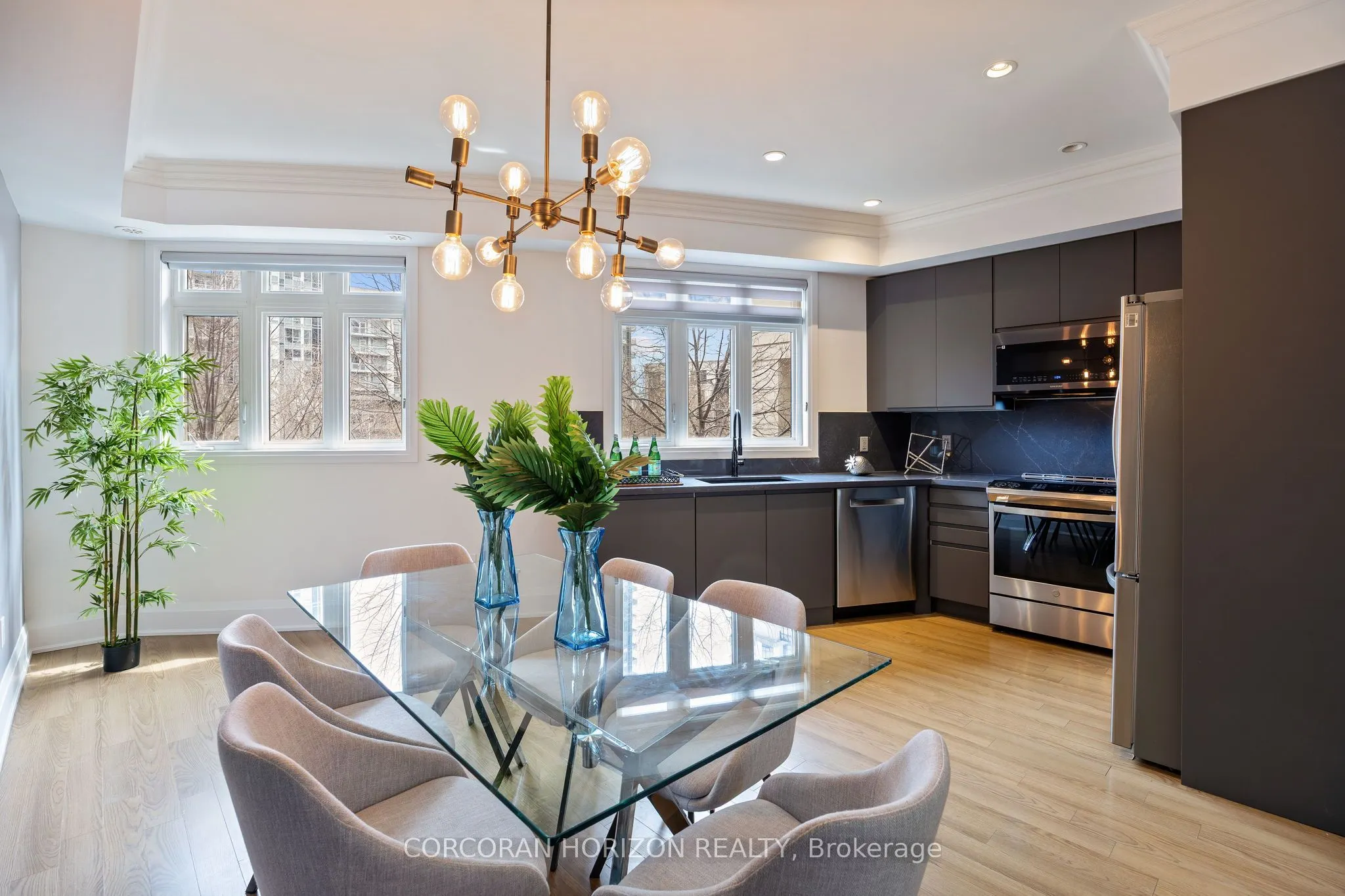 9 Oakburn Crescent, #TH39