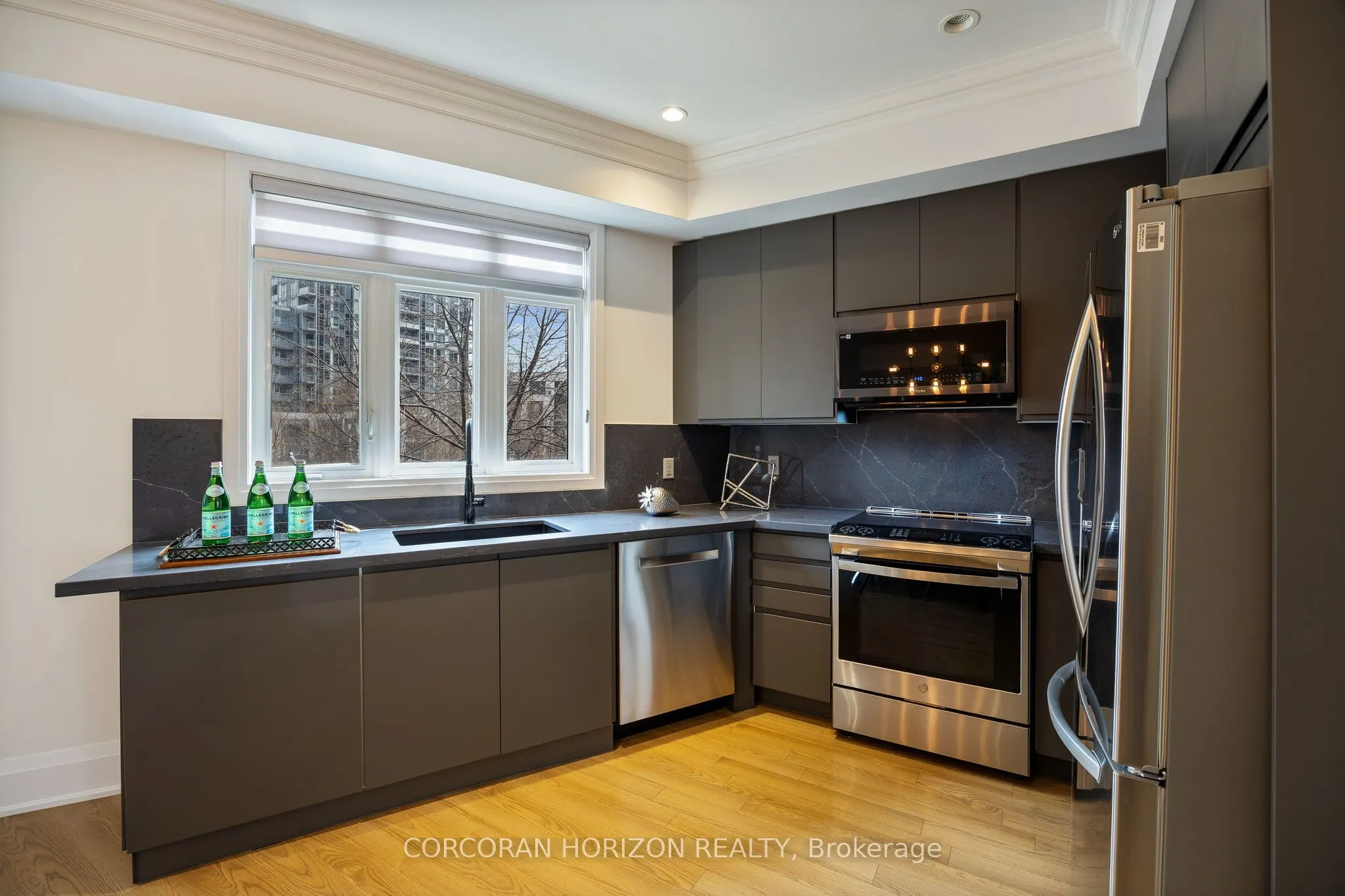 9 Oakburn Crescent, #TH39