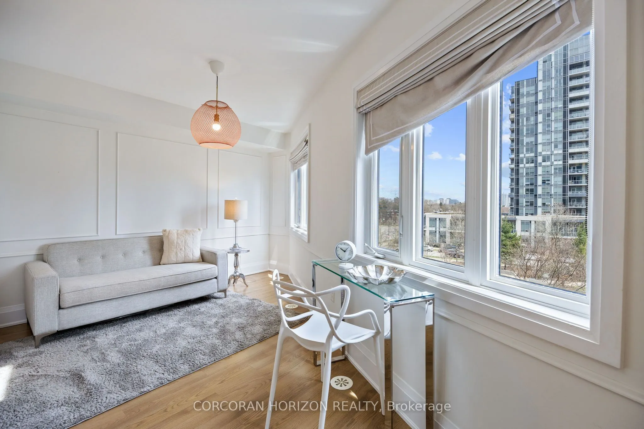 9 Oakburn Crescent, #TH39