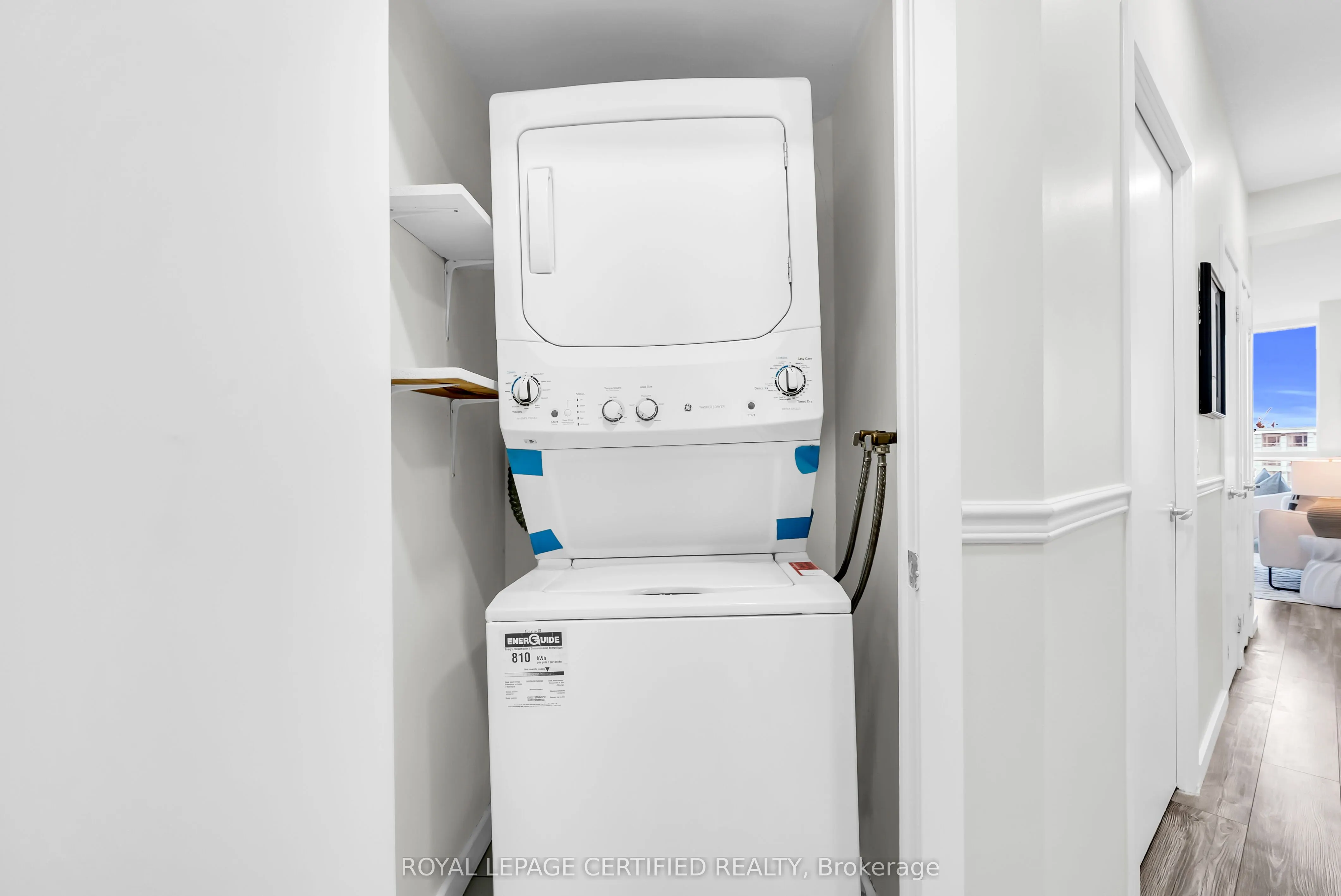 218 Queens Quay W, #1405