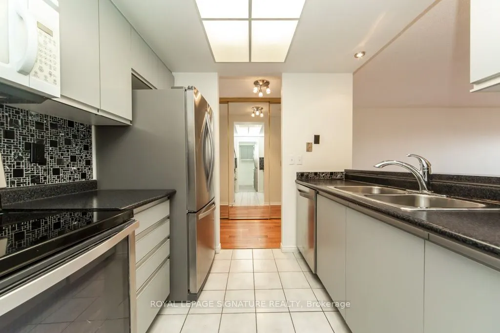 7 Concorde Place, #1506