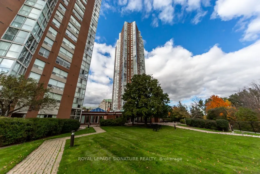 7 Concorde Place, #1506