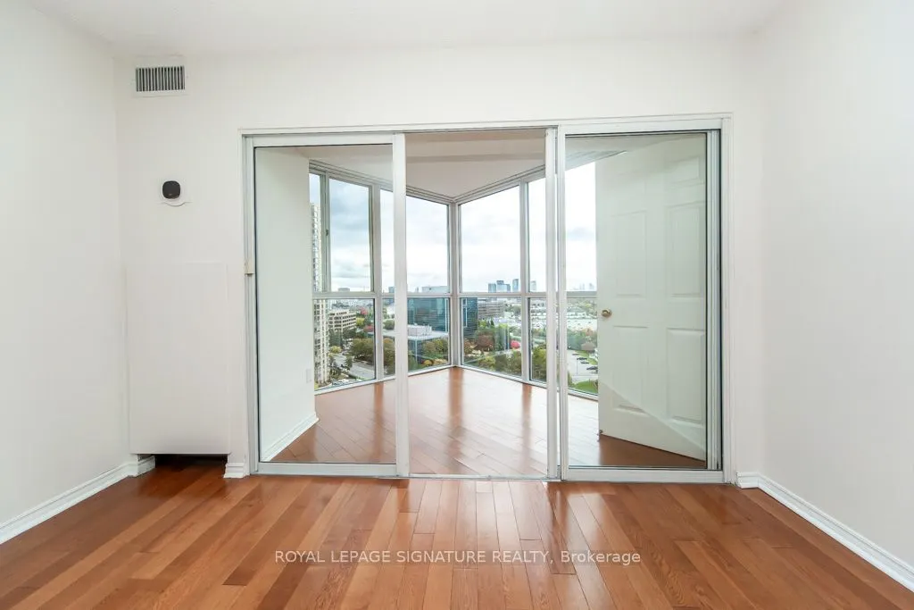 7 Concorde Place, #1506