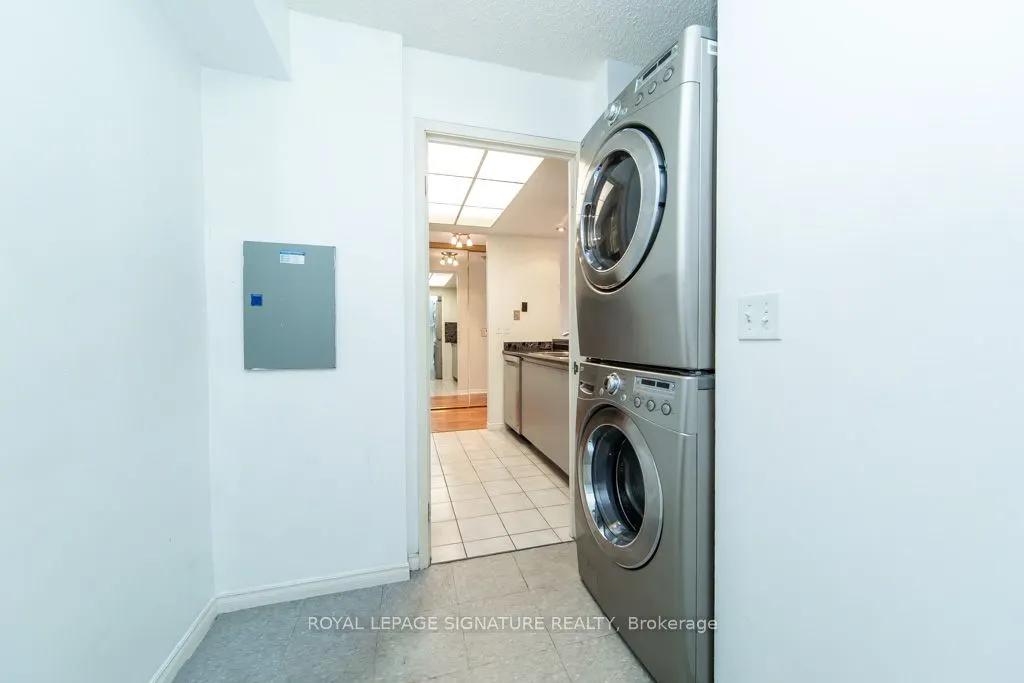 7 Concorde Place, #1506