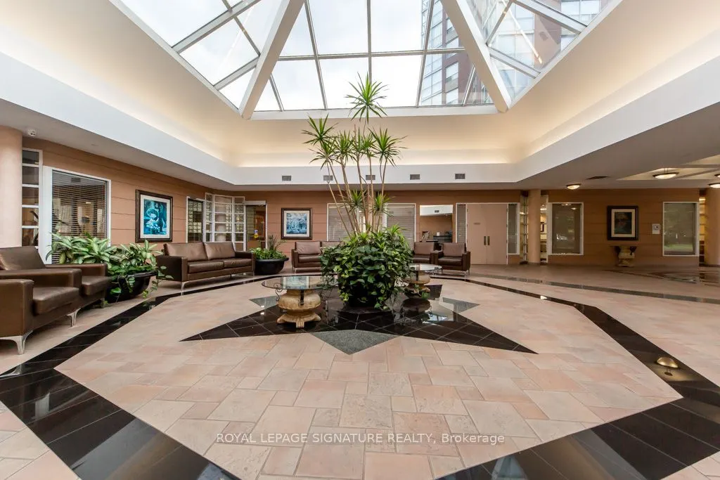 7 Concorde Place, #1506