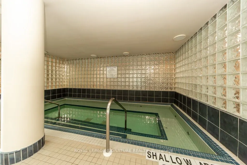 7 Concorde Place, #1506