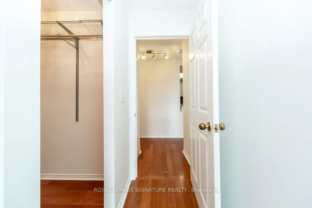 7 Concorde Place, #1506